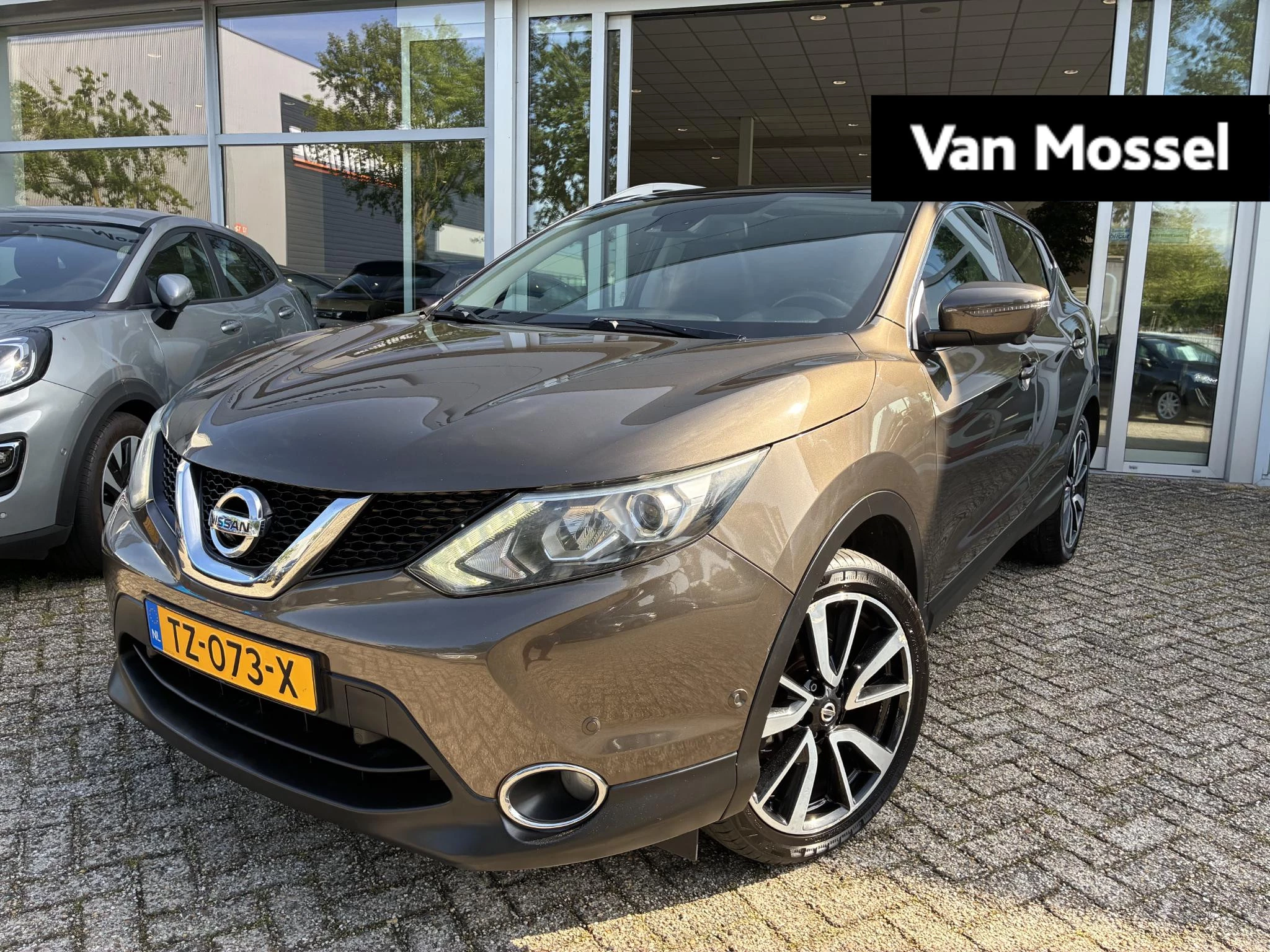 Nissan-QASHQAI-image-0