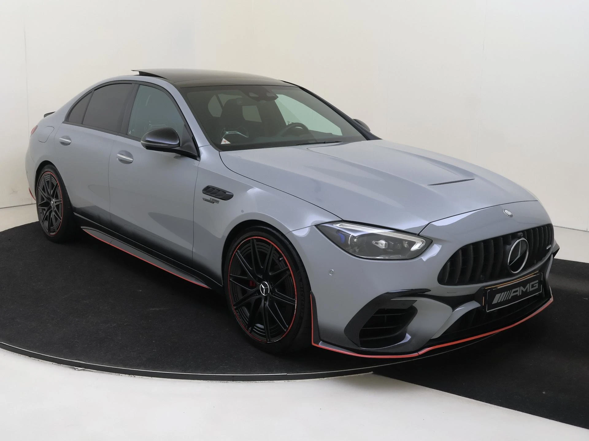 Mercedes-Benz C-Klasse AMG 63 S E Performance Night Edition