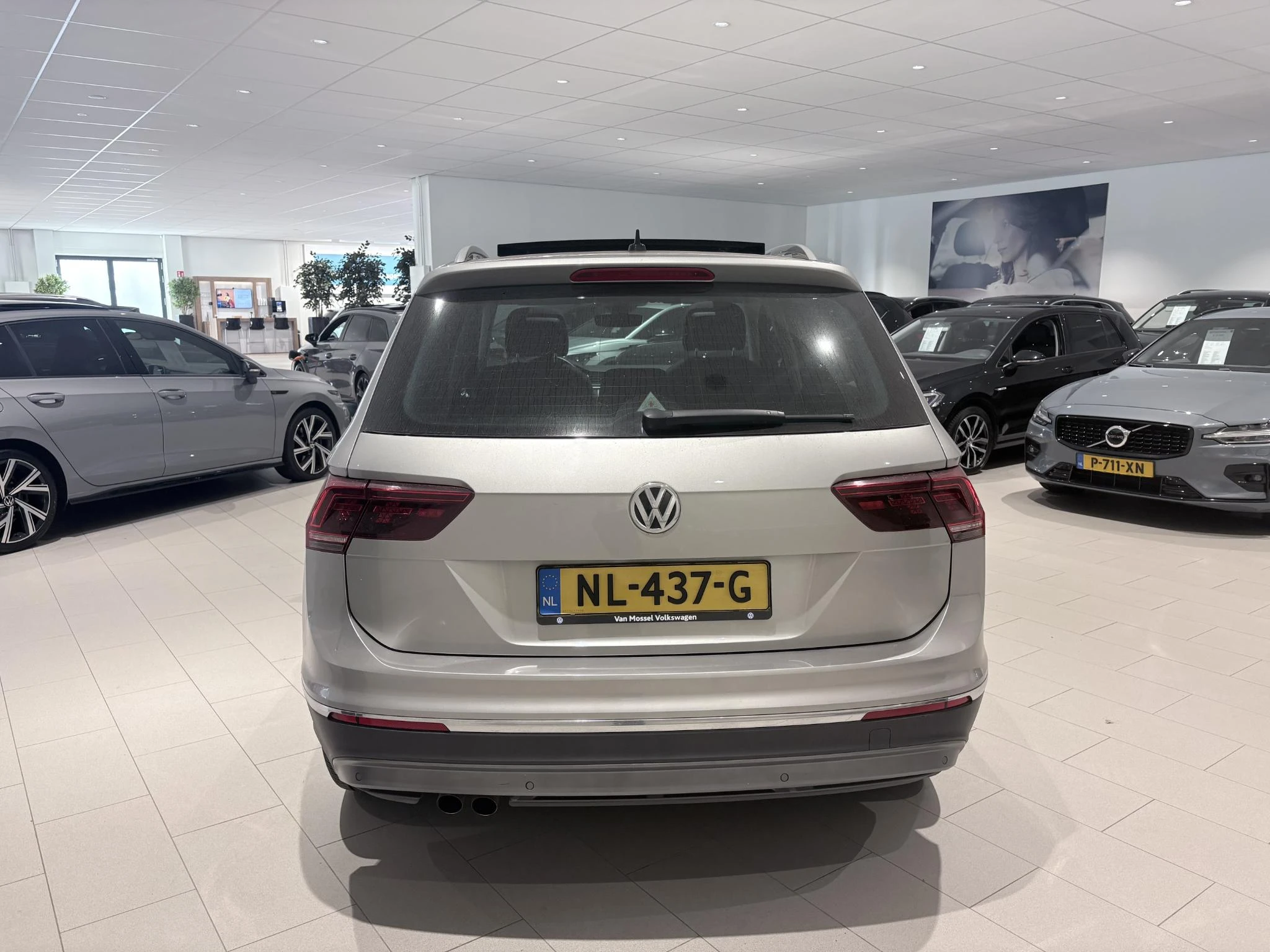 Volkswagen-Tiguan-image-3