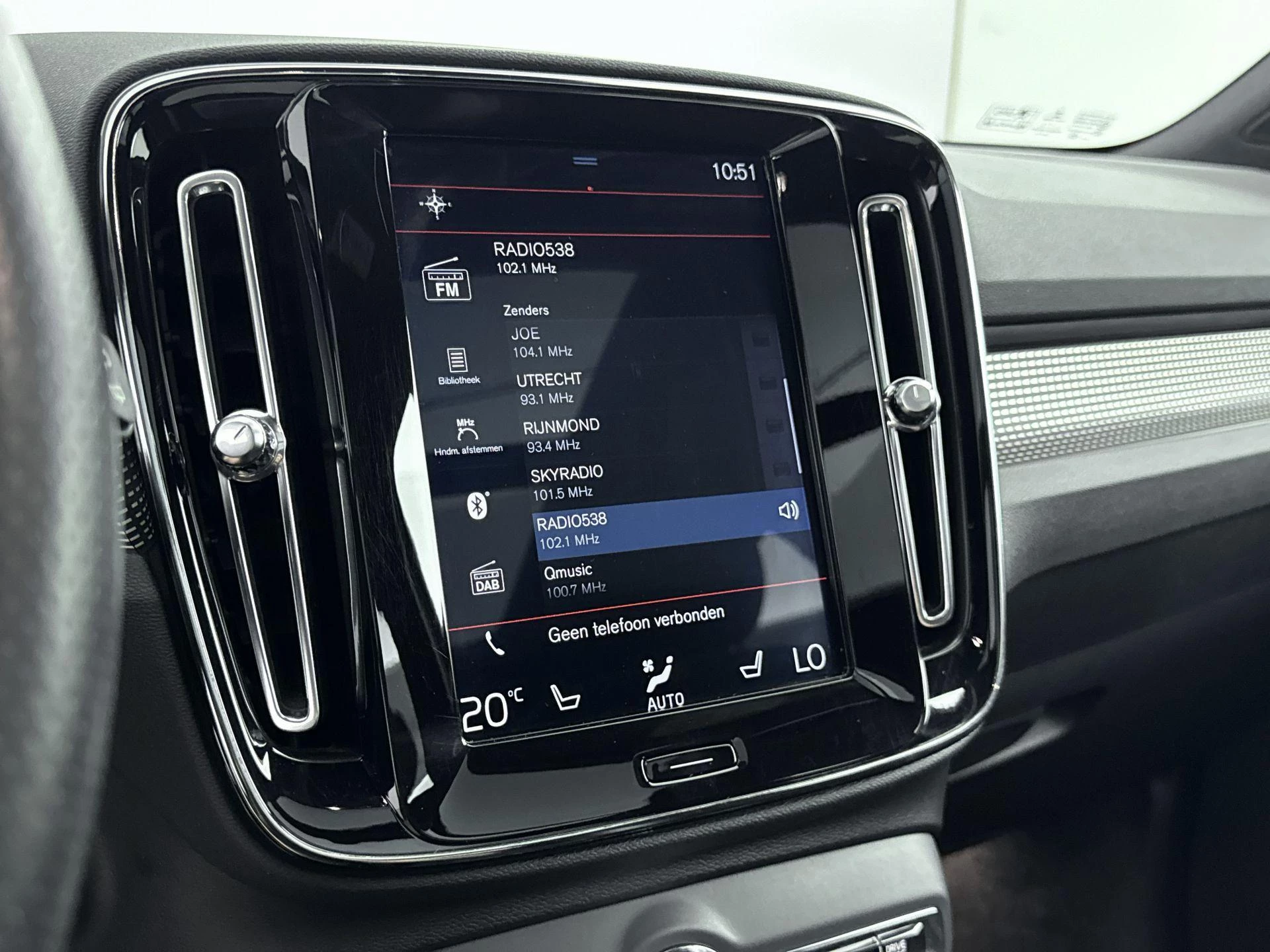 Volvo-XC40-image-18