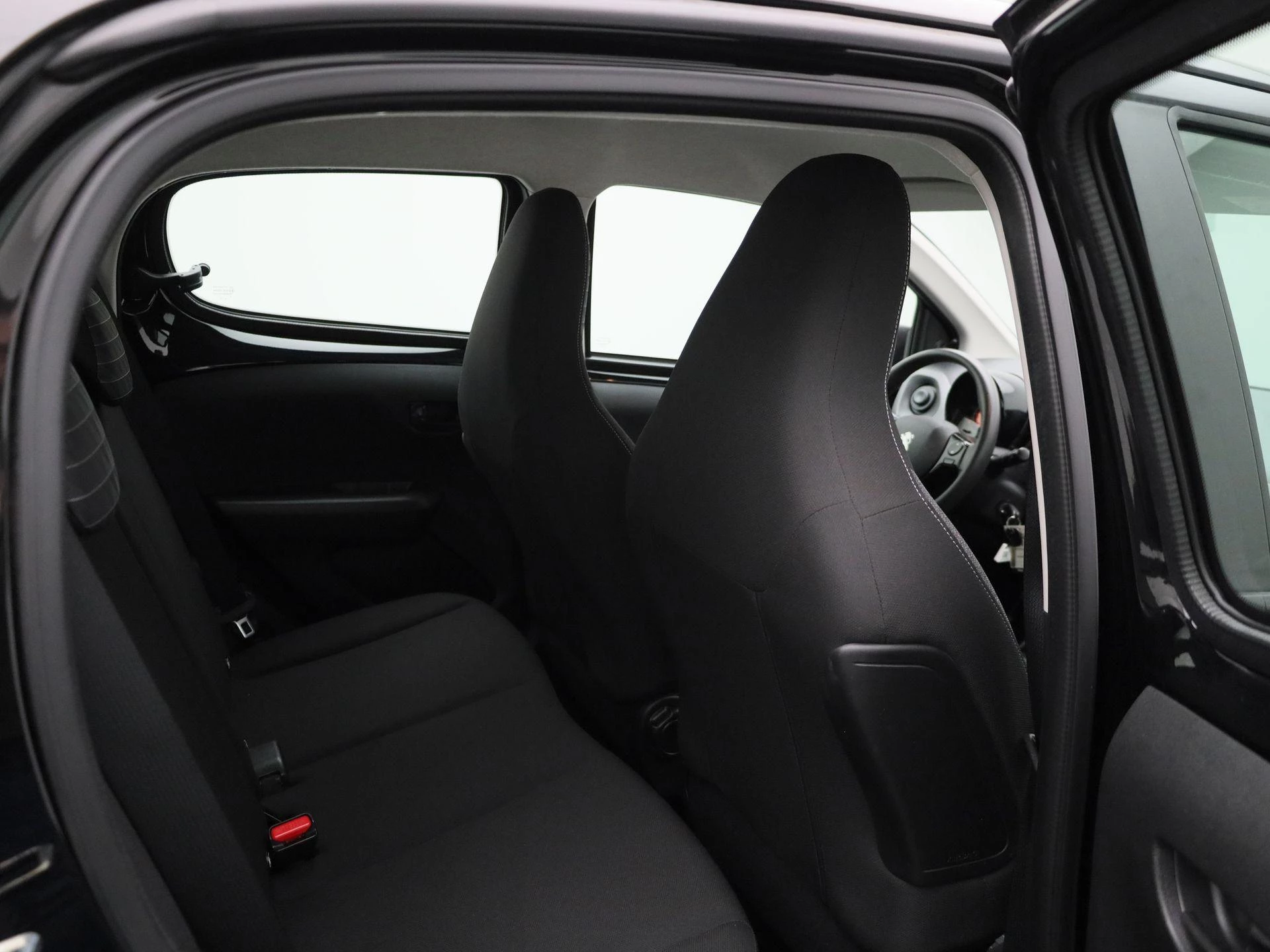 Peugeot-108-image-24