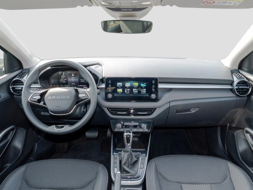 Škoda Fabia 1.0 TSI DSG Tour Rear-View, SmartLink