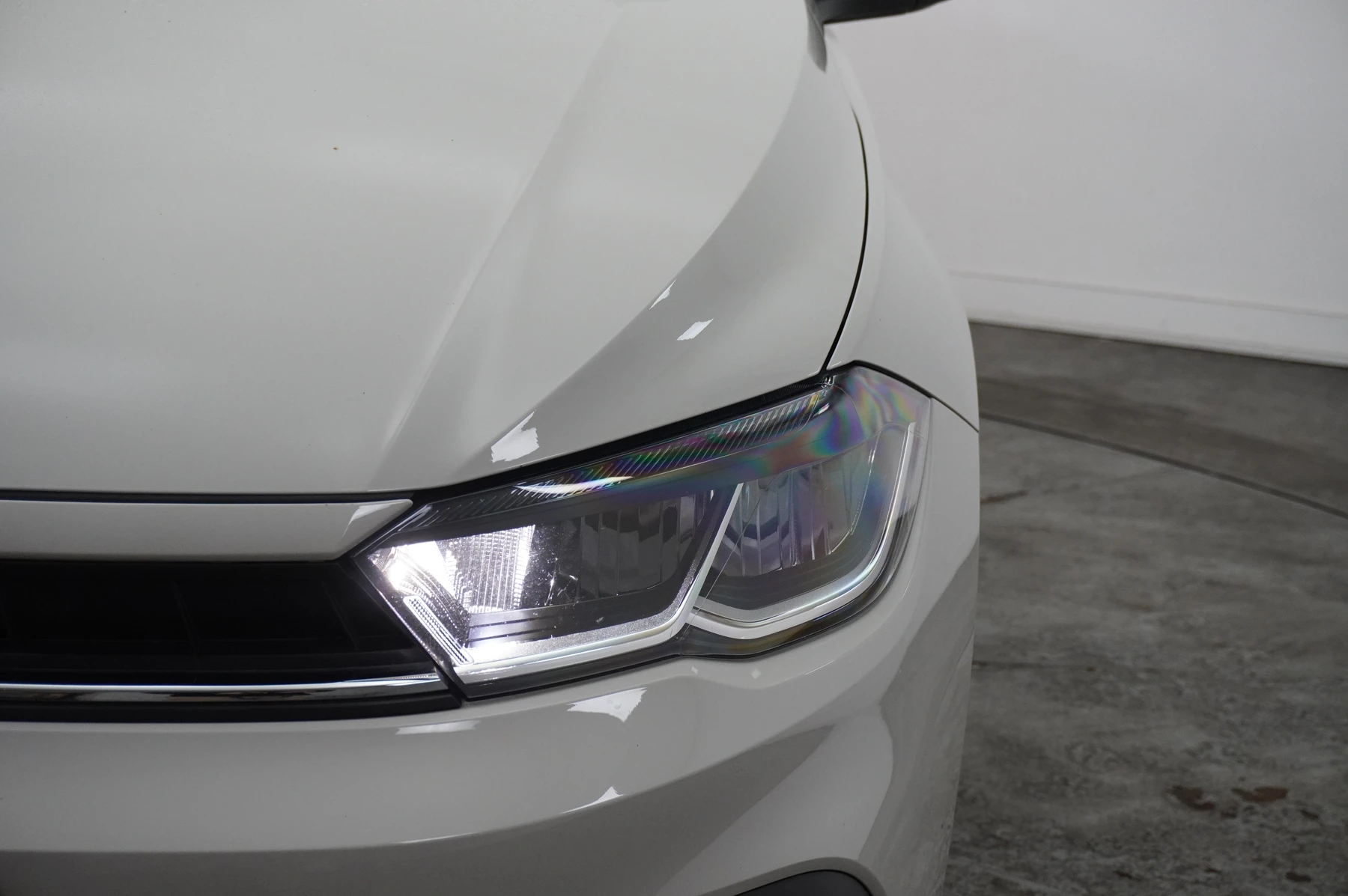 Volkswagen-Polo-image-36