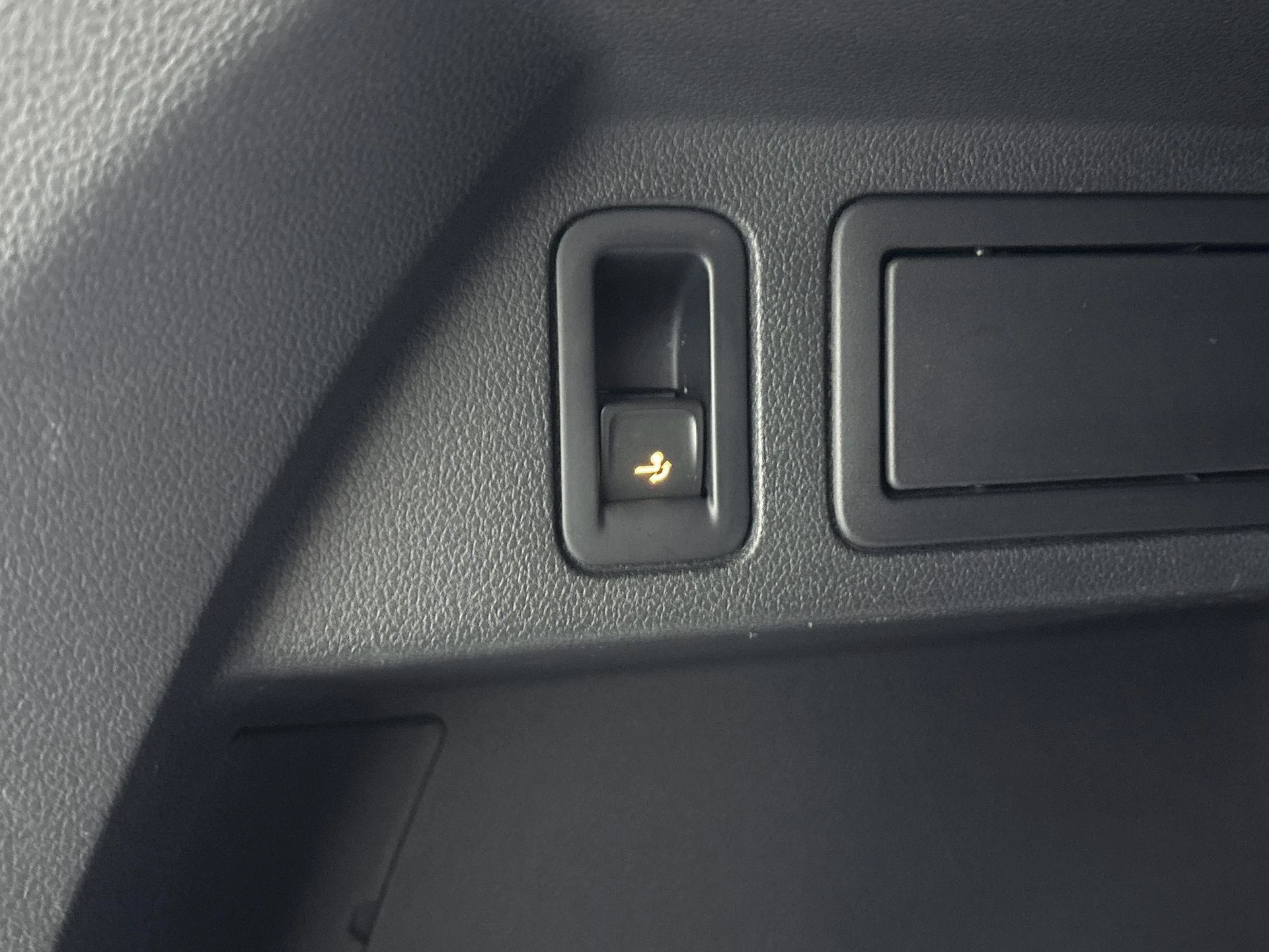 Volkswagen-Tiguan-image-8