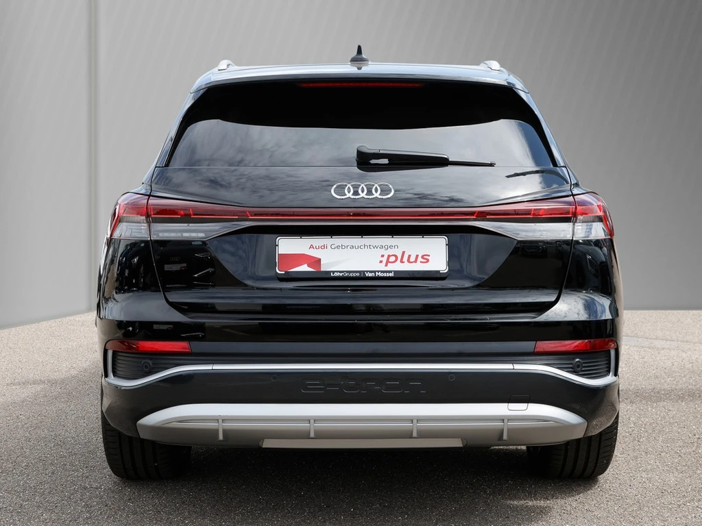 Audi-Q4 e-tron-image-6