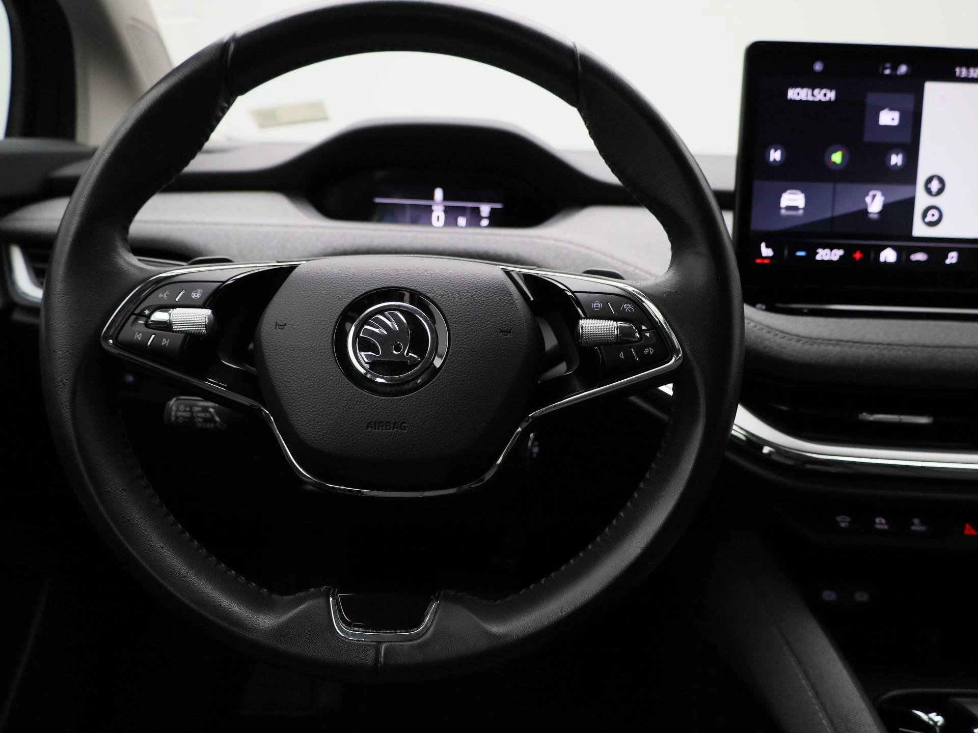 Škoda-Enyaq iV-image-7