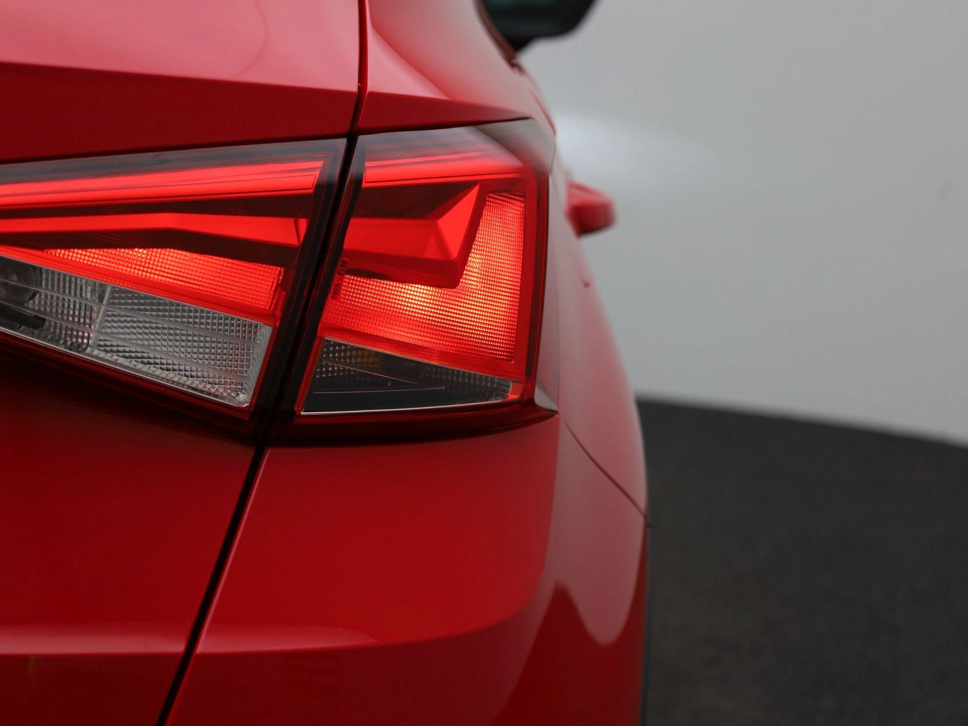 SEAT-Arona-image-35