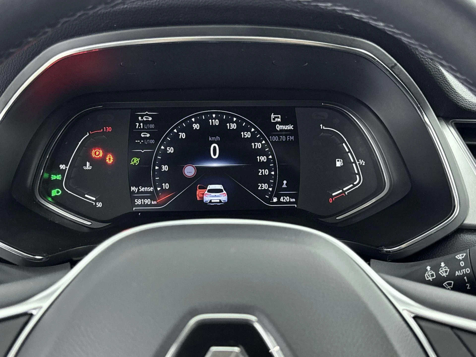 Renault-Captur-image-8