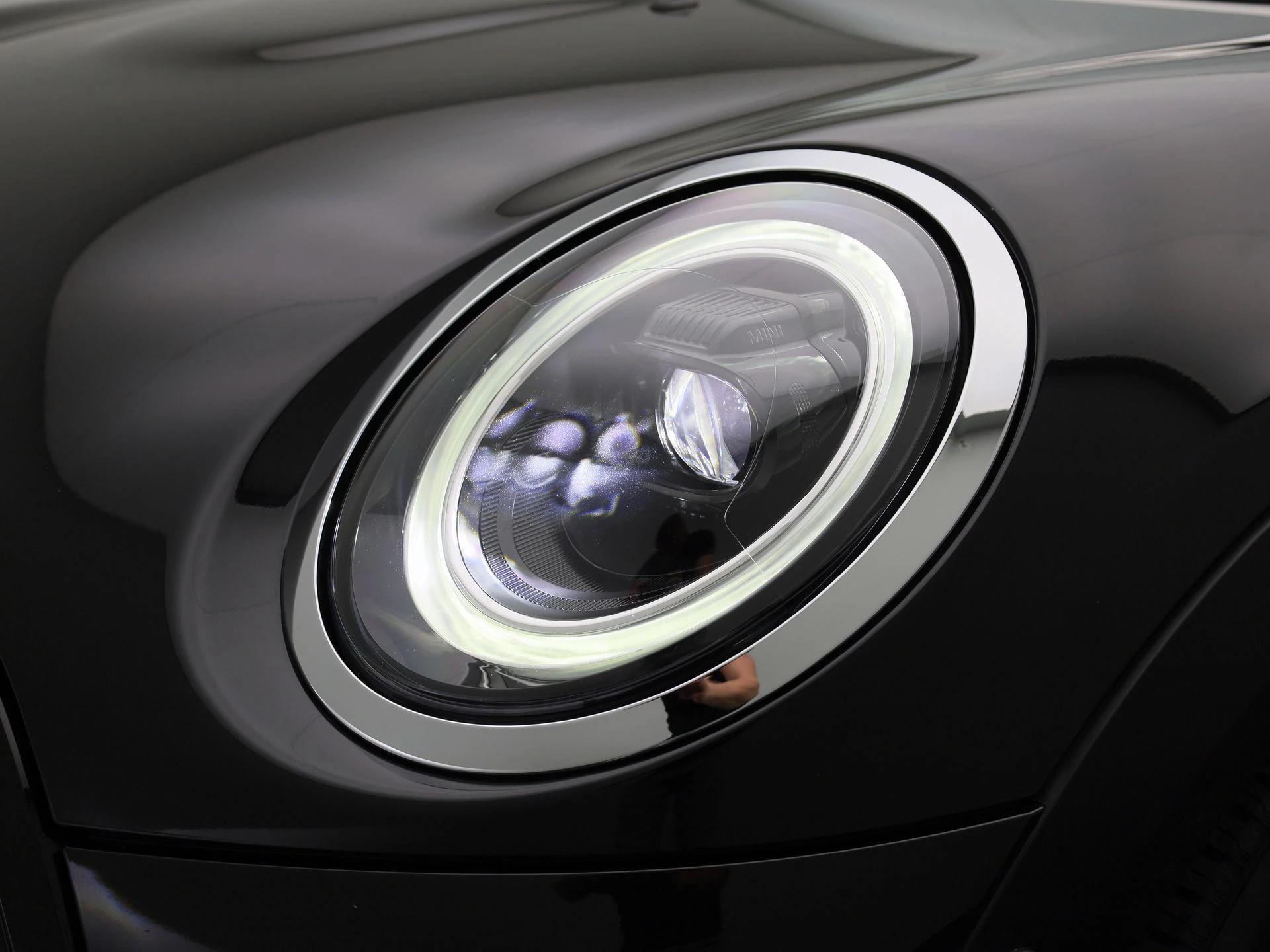 MINI-One-image-13