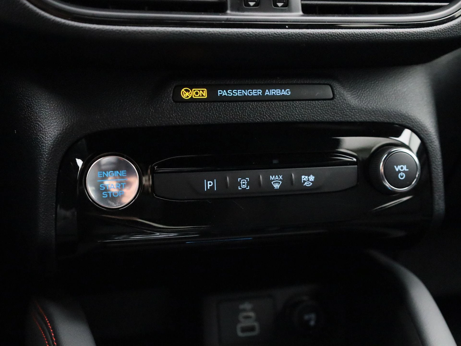 Ford-Kuga-image-16