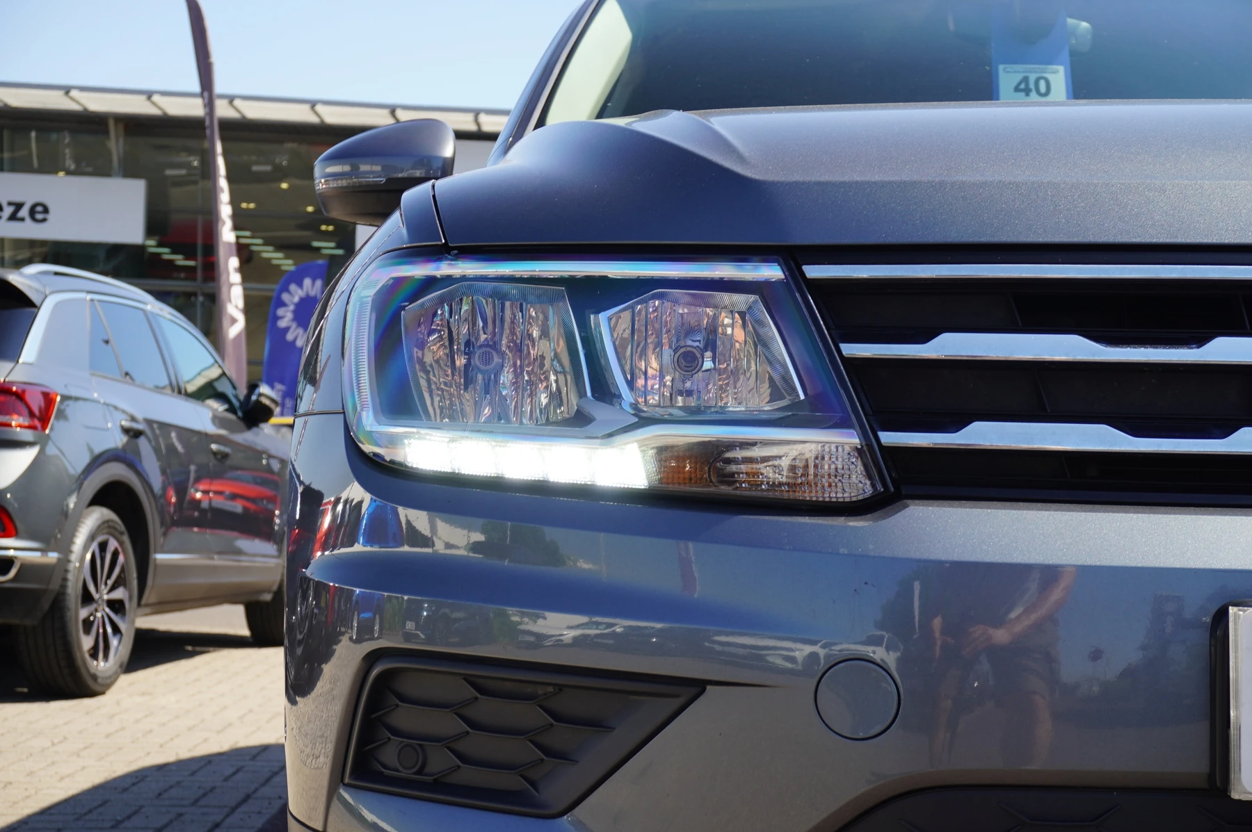 Volkswagen-Tiguan Allspace-image-17