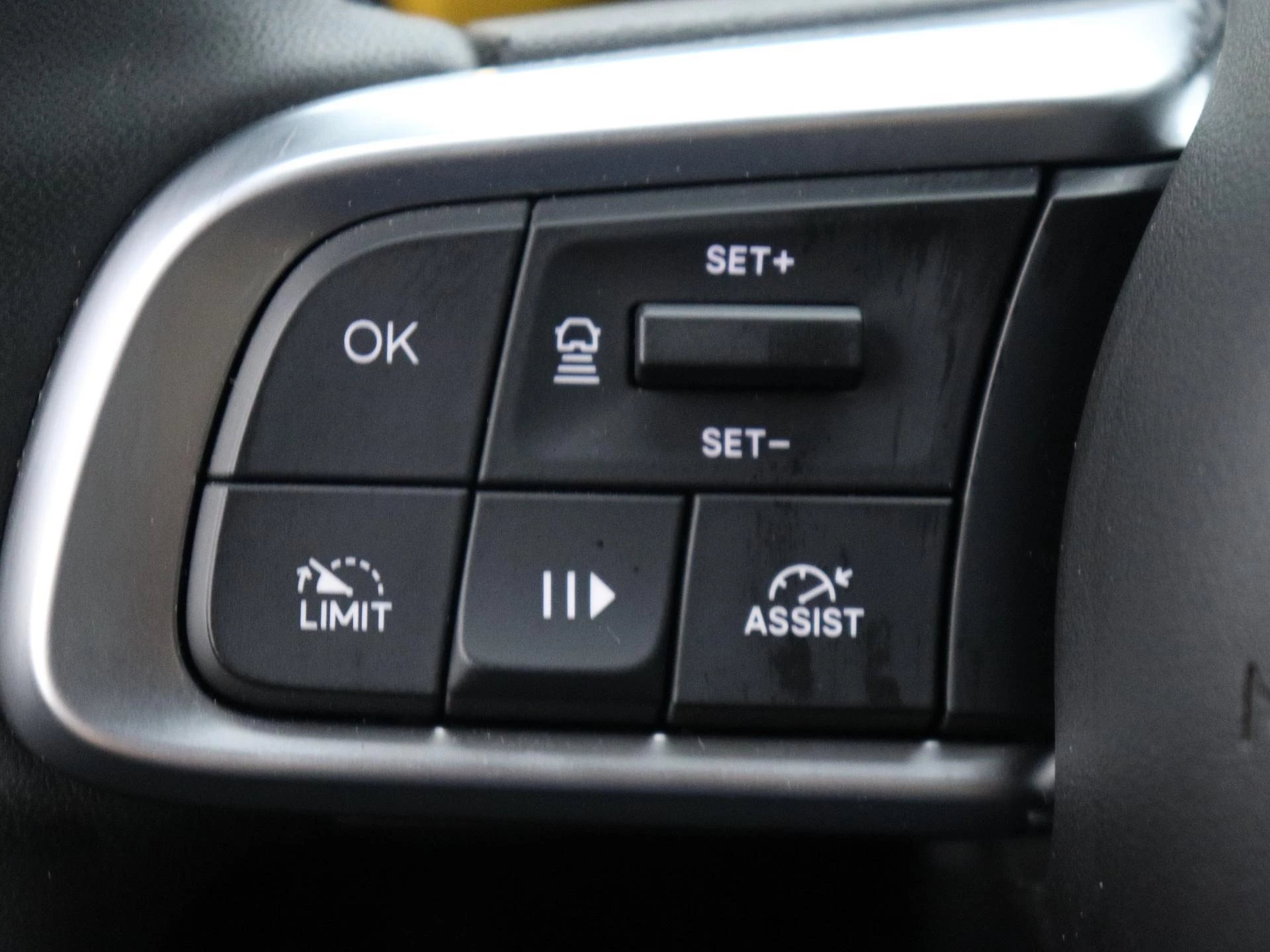 Jeep-Avenger-image-8