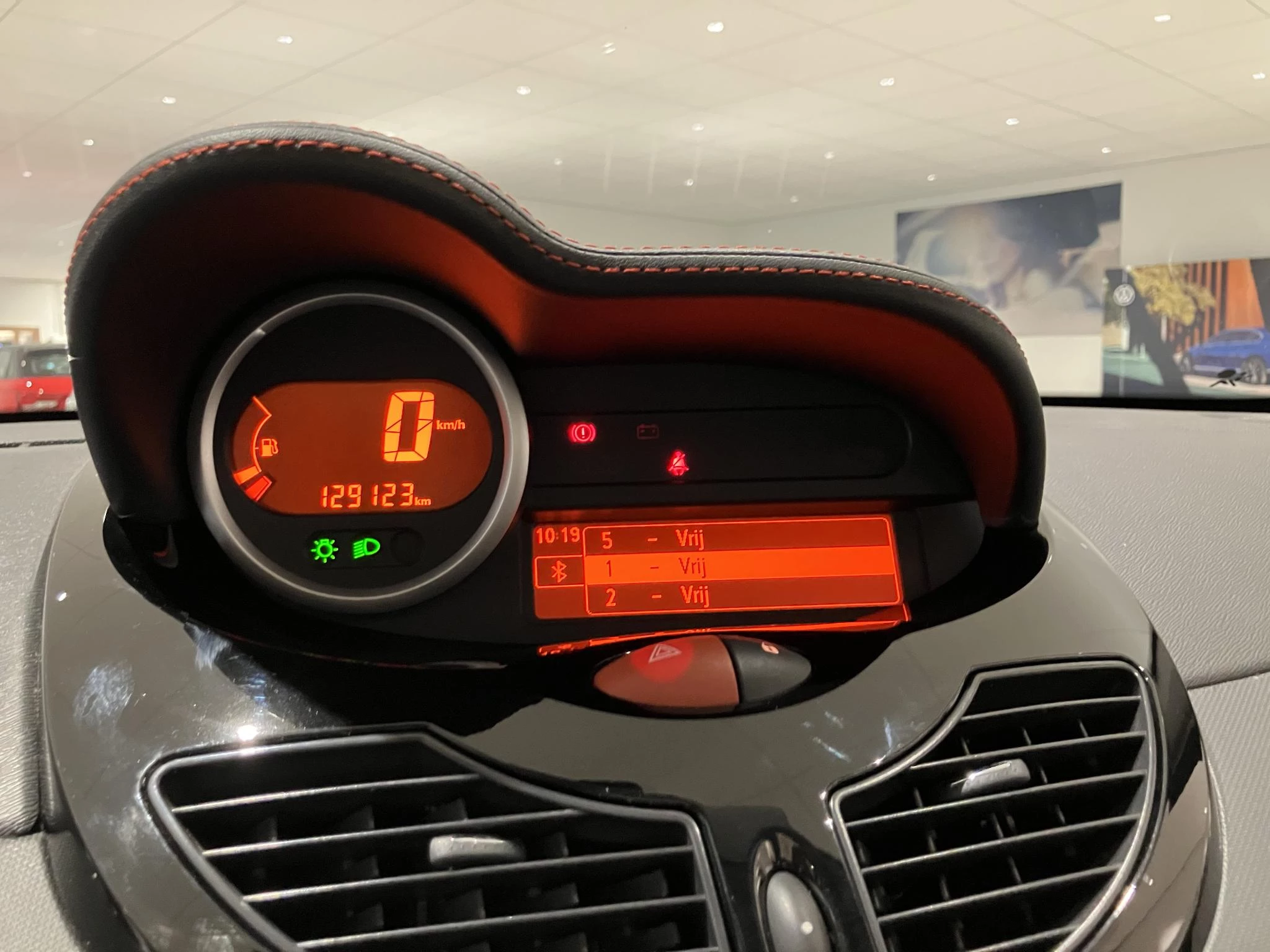 Renault-Twingo-image-19