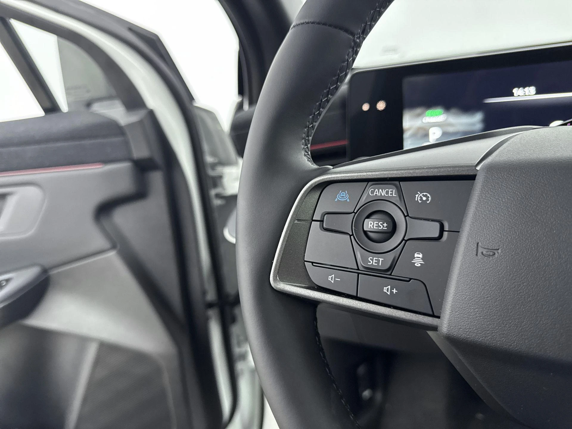 Nissan-Leaf-image-5