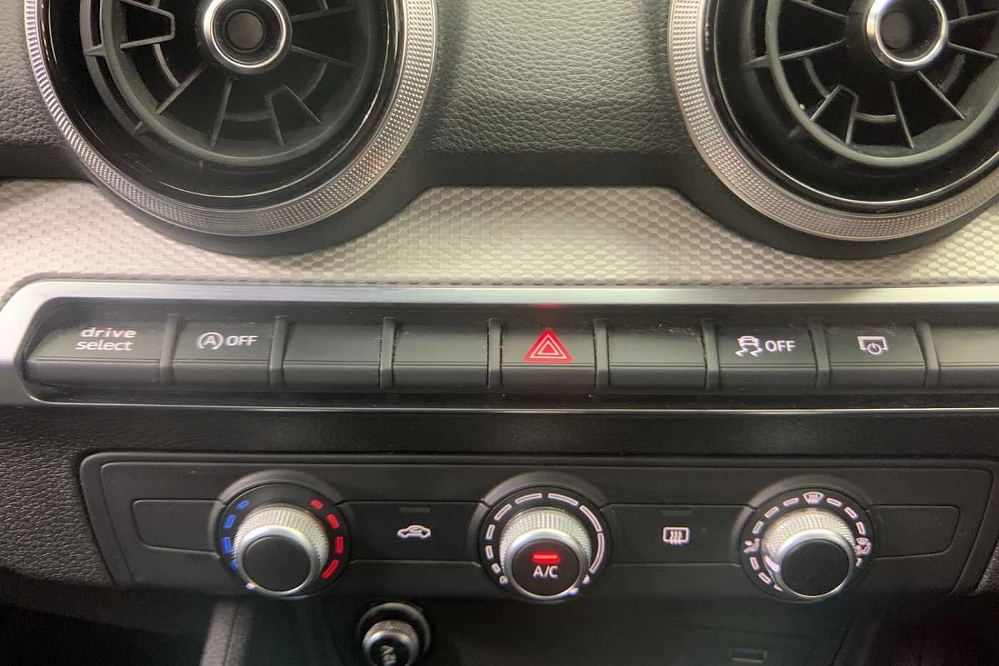 Audi-Q2-image-23