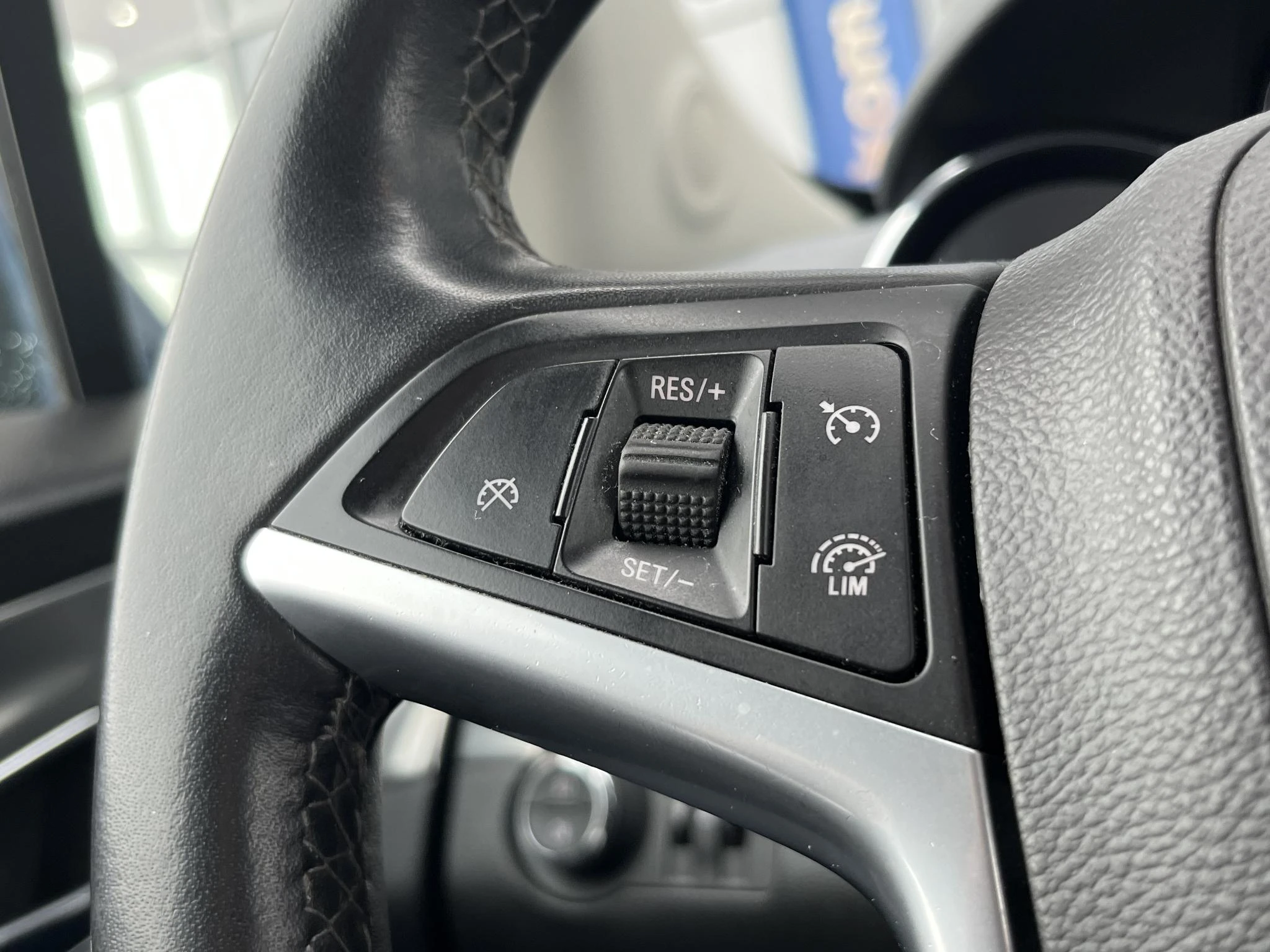 Opel-Mokka-image-17