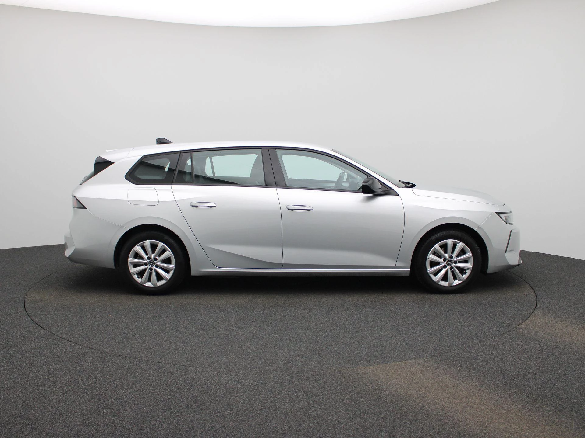 Opel-Astra-image-5