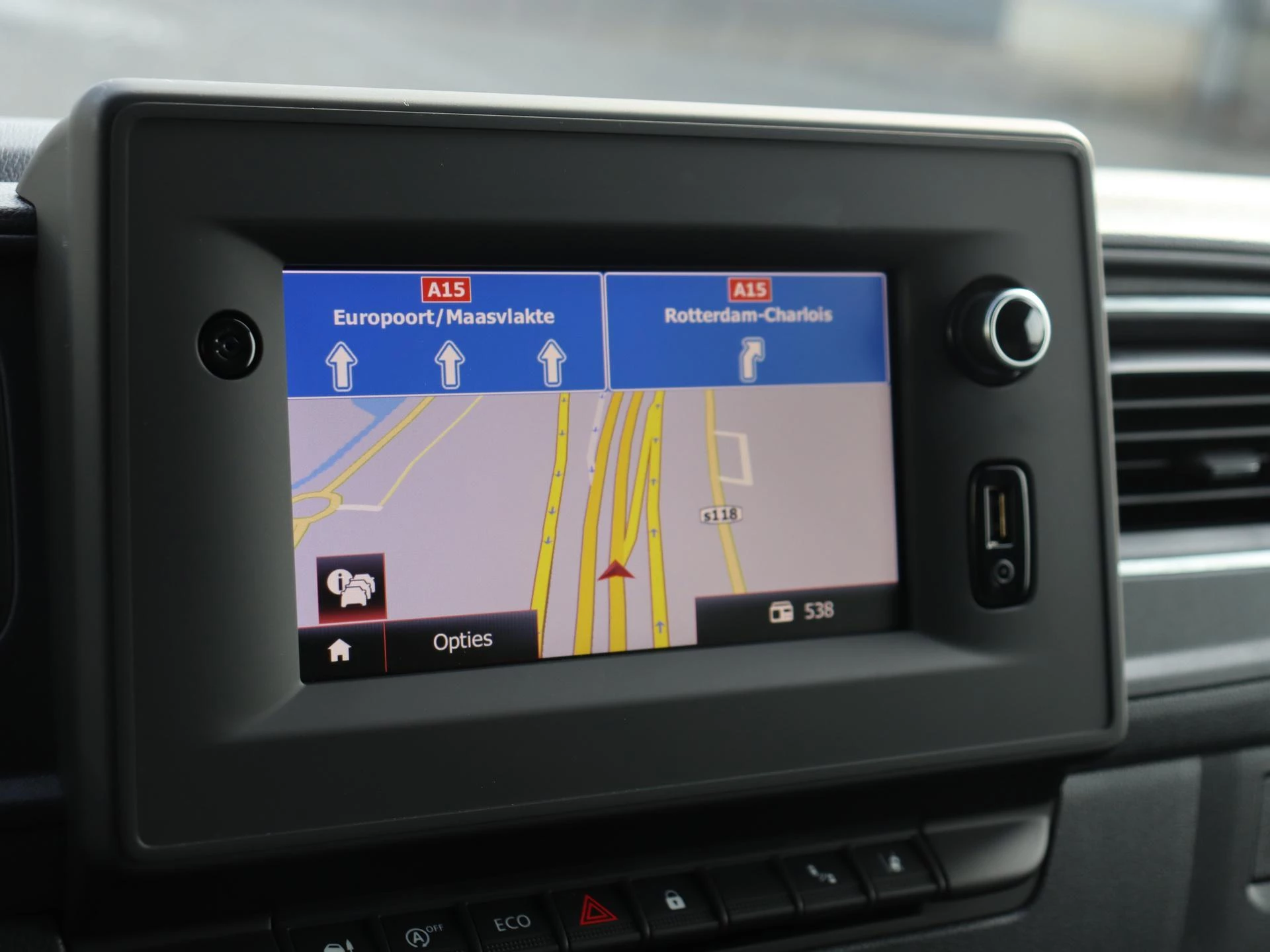 Renault-Master-image-19