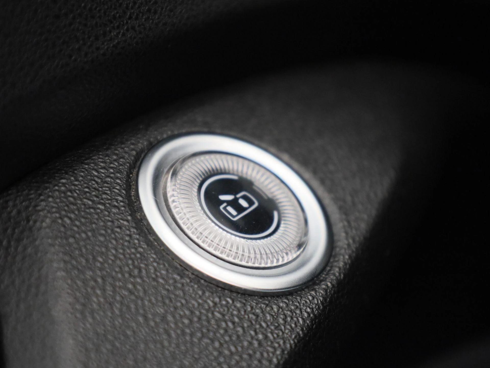 Fiat-500e-image-29
