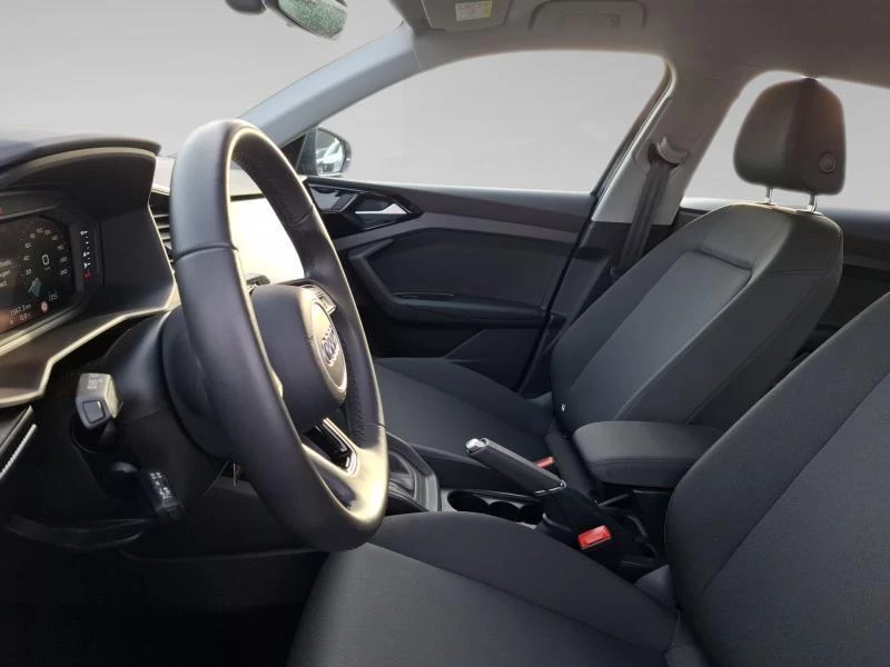 Audi-A1 Sportback-image-3