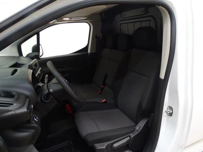 Opel-Combo-image-12