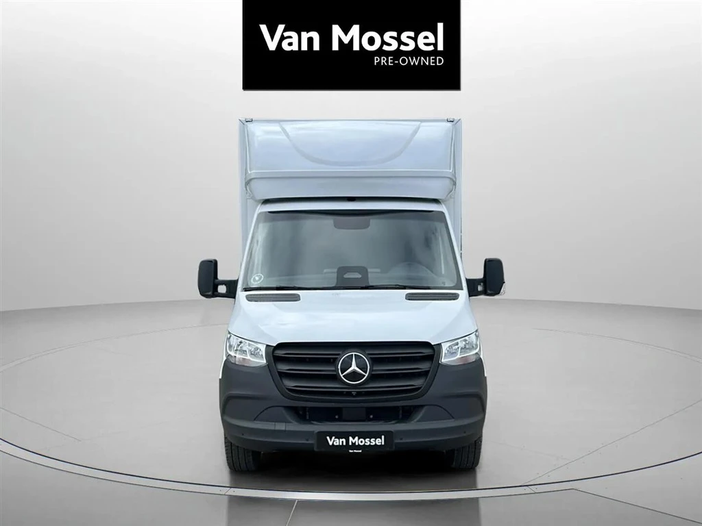 Mercedes-Benz-eSprinter-image-3