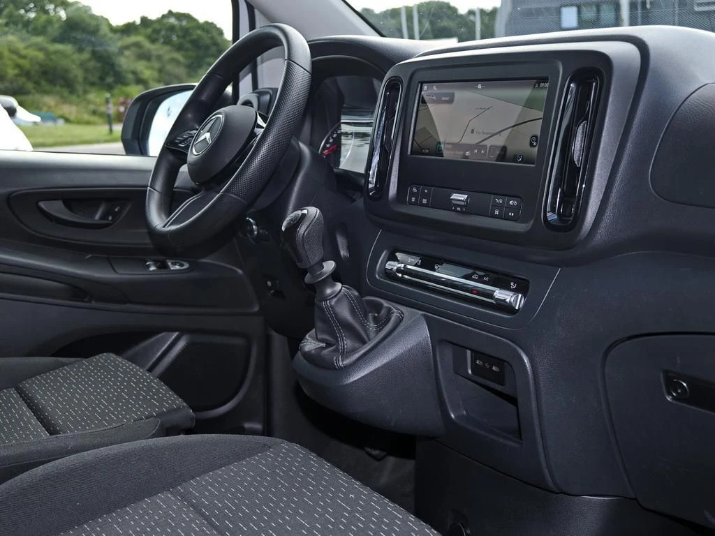Mercedes-Benz-Vito 116-image-9