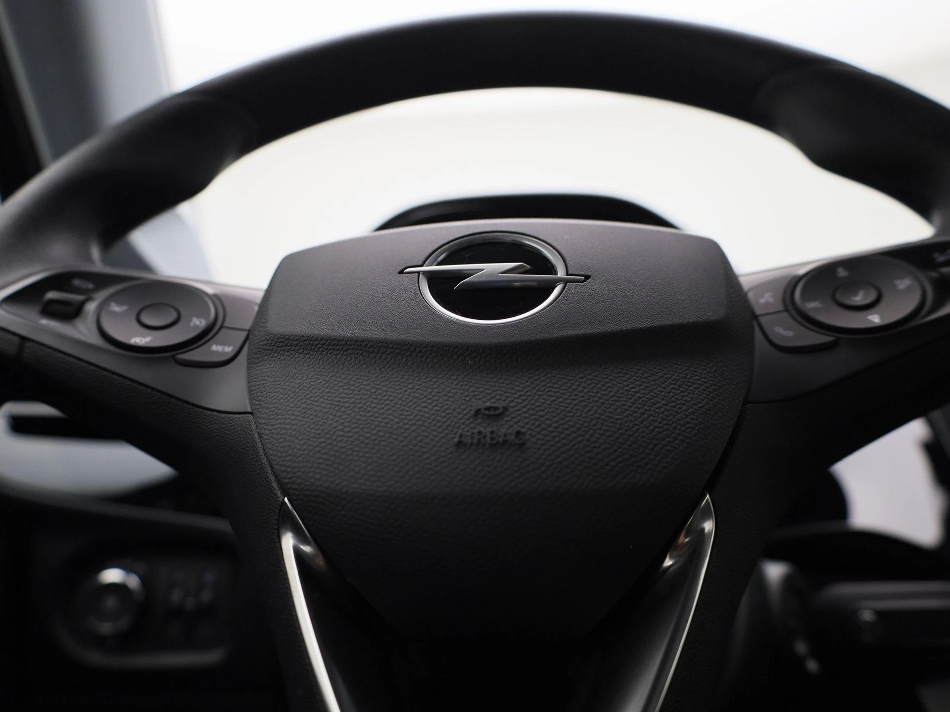 Opel Corsa - 25