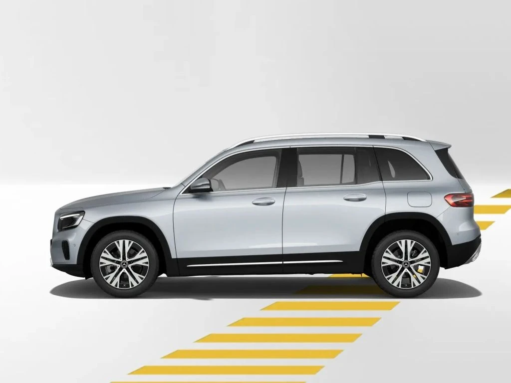 Mercedes-Benz-GLB 200 d-image-3