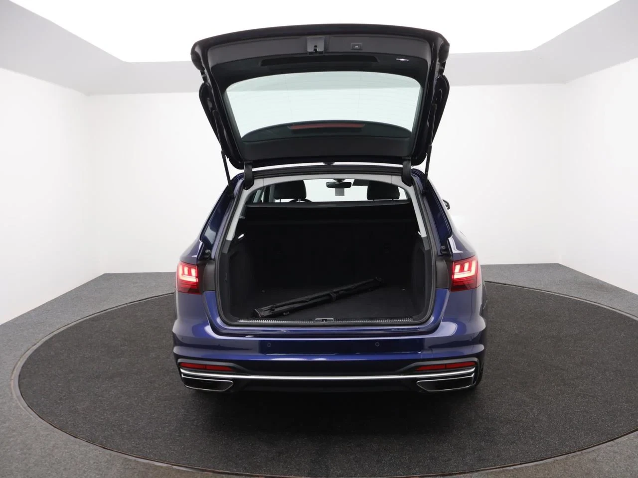 Audi-A4-image-21