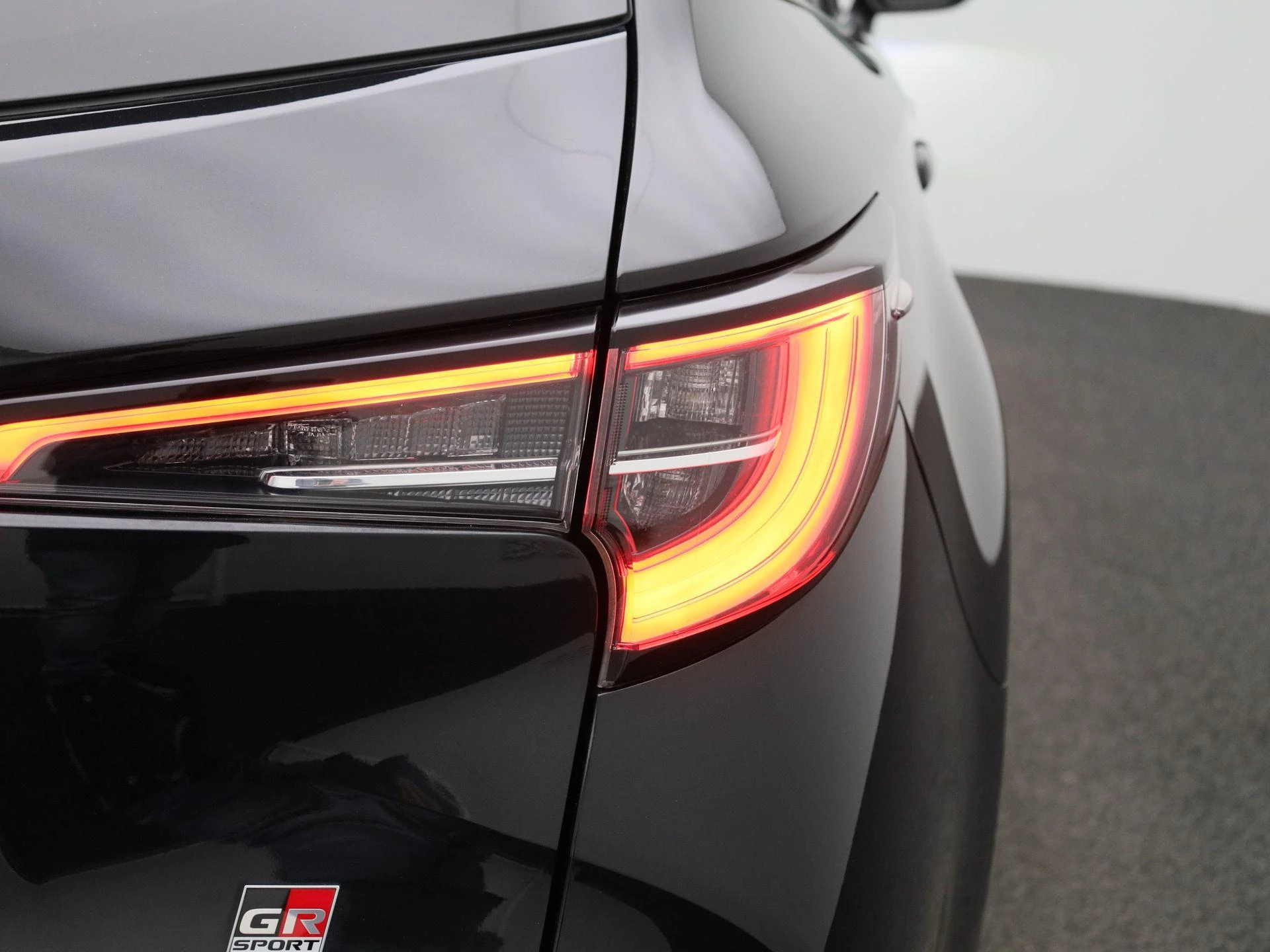 Toyota-Corolla Touring Sports-image-42