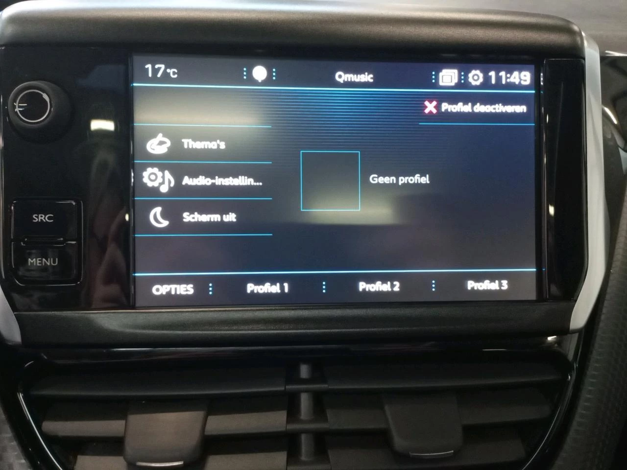 Peugeot-2008-image-10