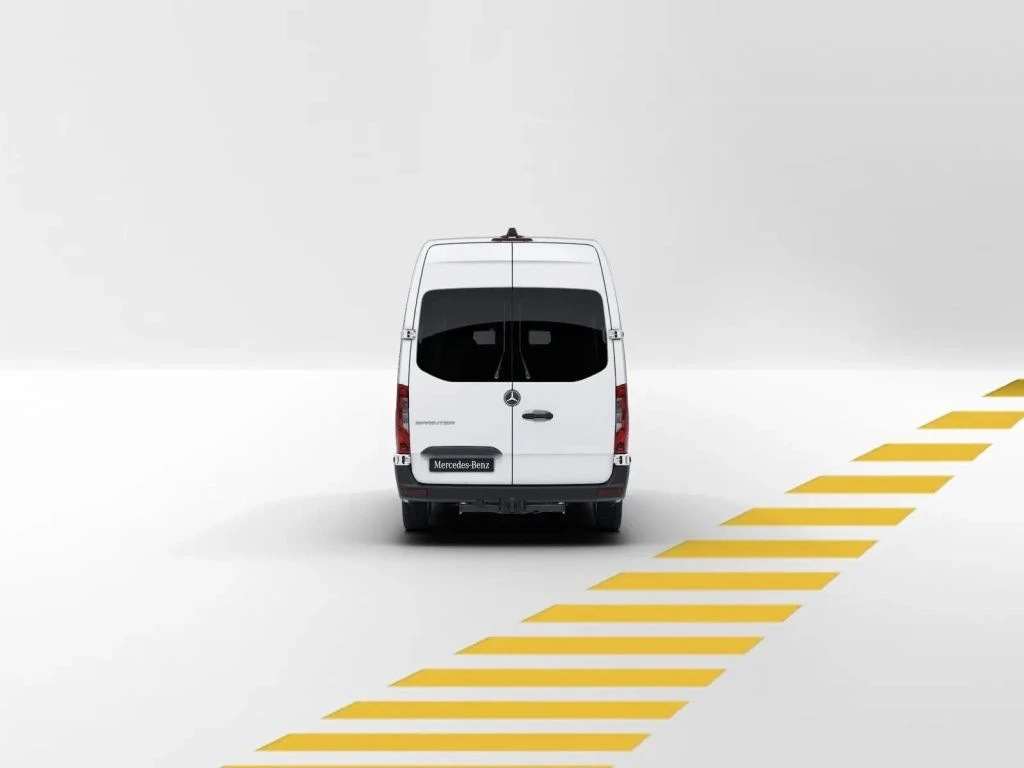 Mercedes-Benz-Sprinter 316-image-4