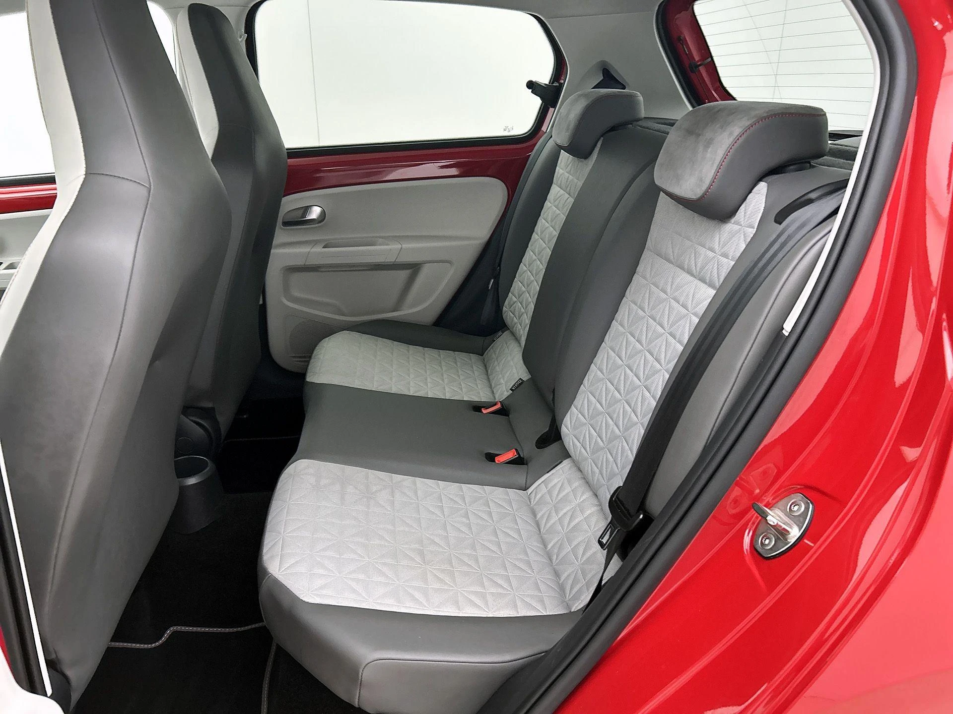 Volkswagen up! 1.0 BMT up! beats
