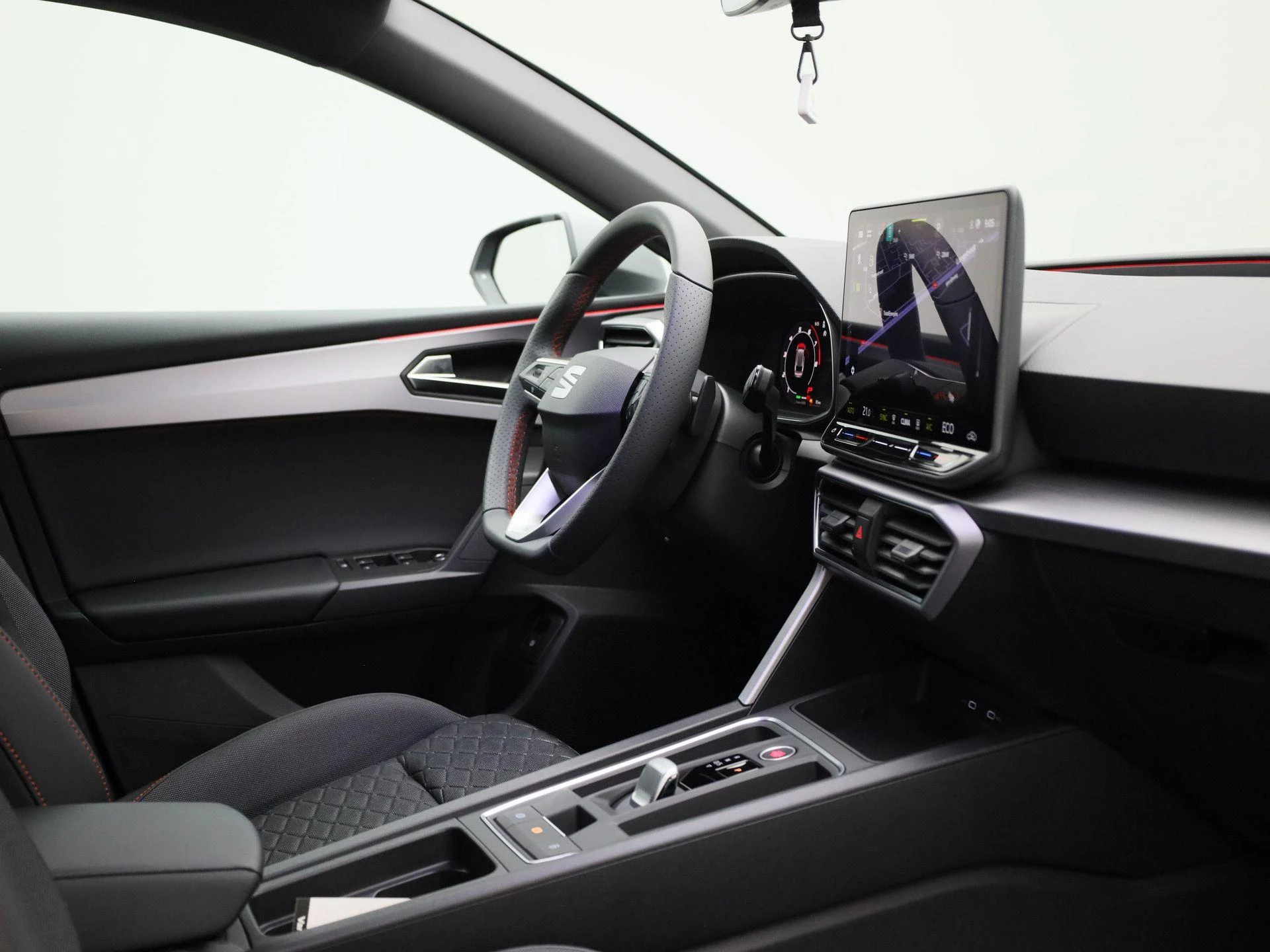 SEAT Leon Sportstourer 1.5 TSI e-Hybrid FR Business