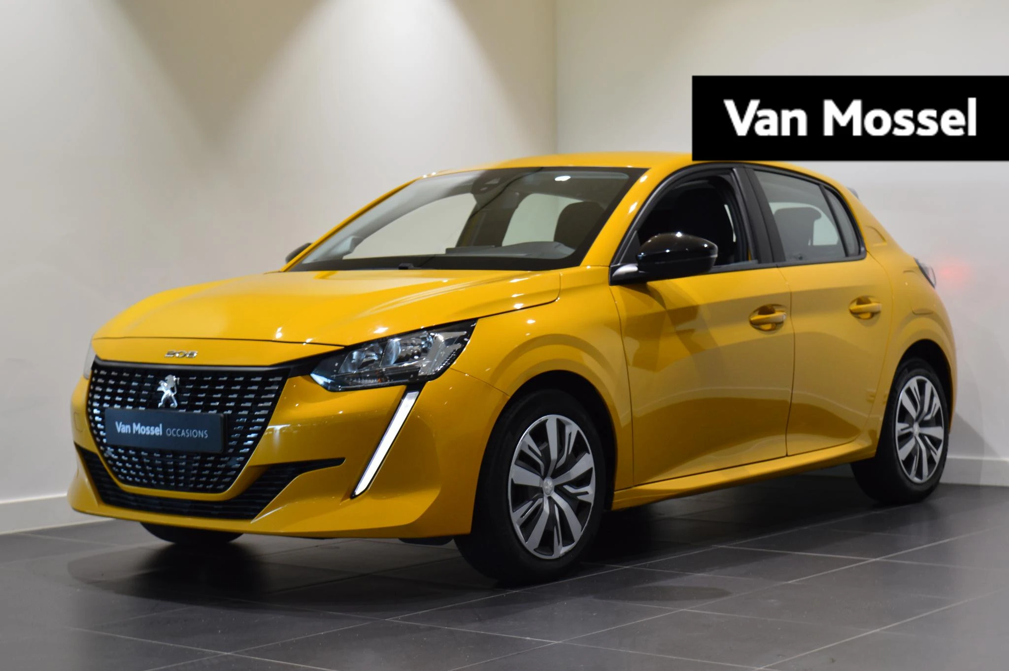 Peugeot-208-image-0