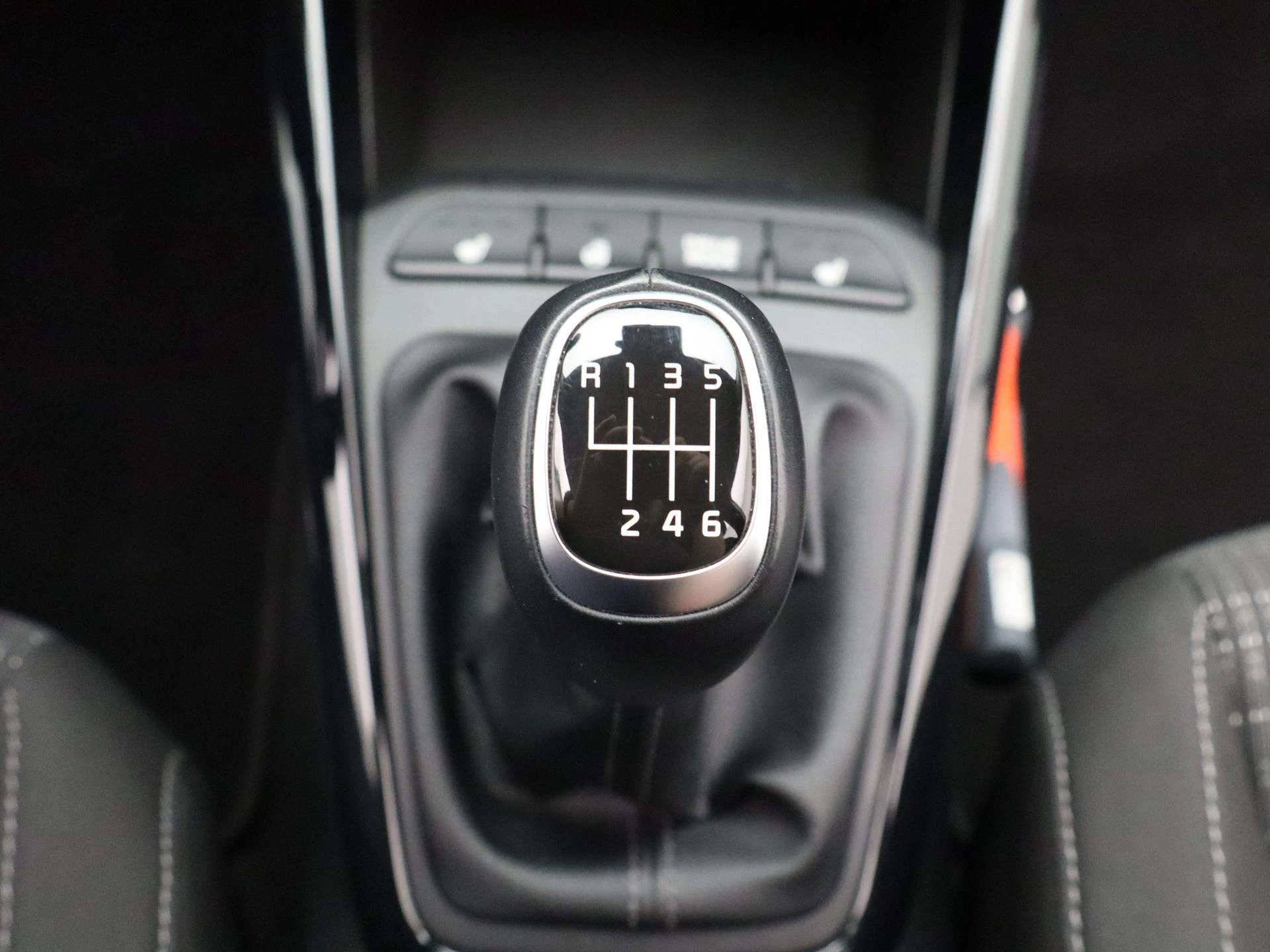 Kia Stonic 1.0 T-GDi MHEV DynamicPlusLine