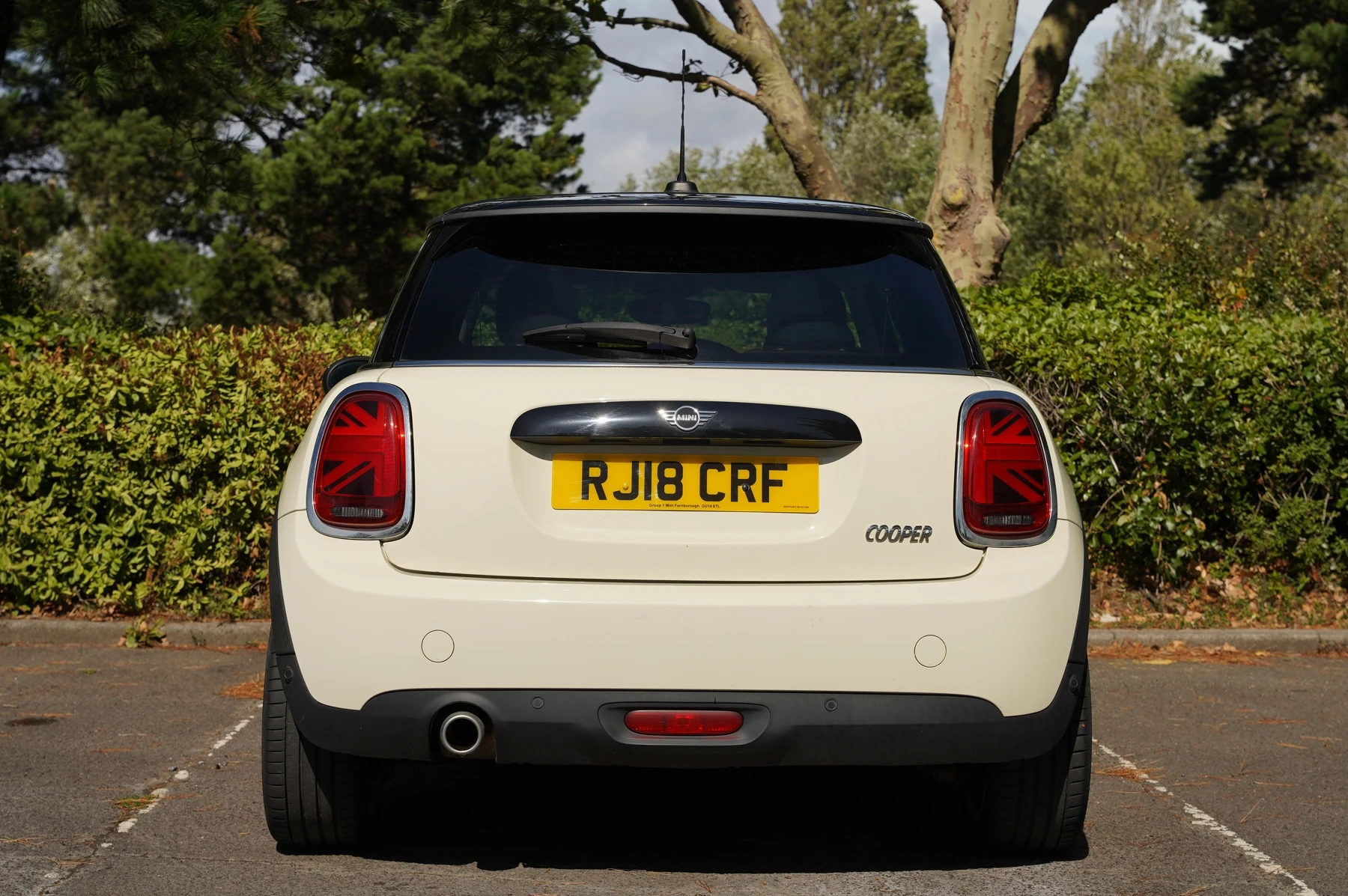 MINI-Cooper-image-11