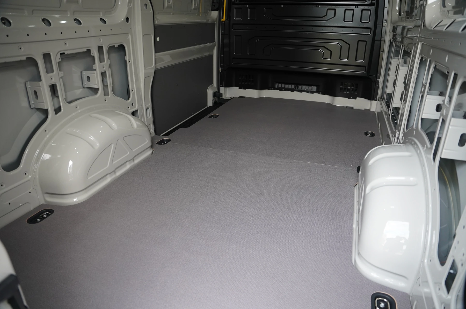 Volkswagen-Crafter-image-31