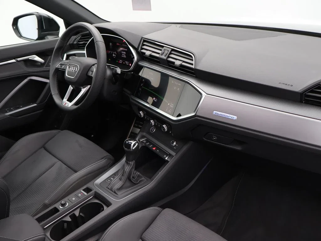 Audi-Q3-image-2