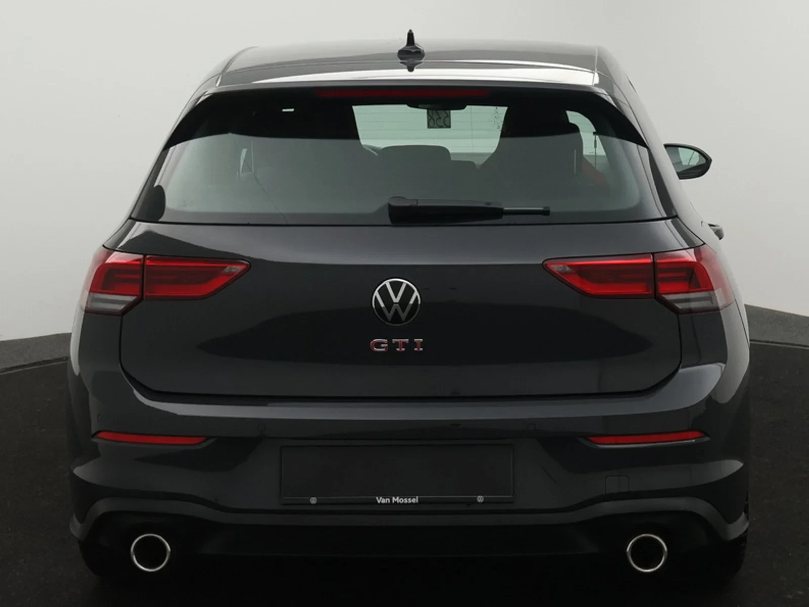 Volkswagen-Golf-image-5