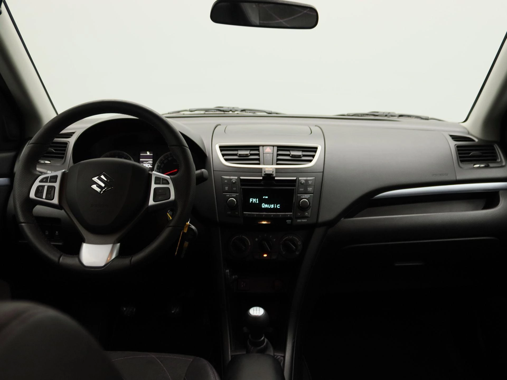 Suzuki-Swift-image-12