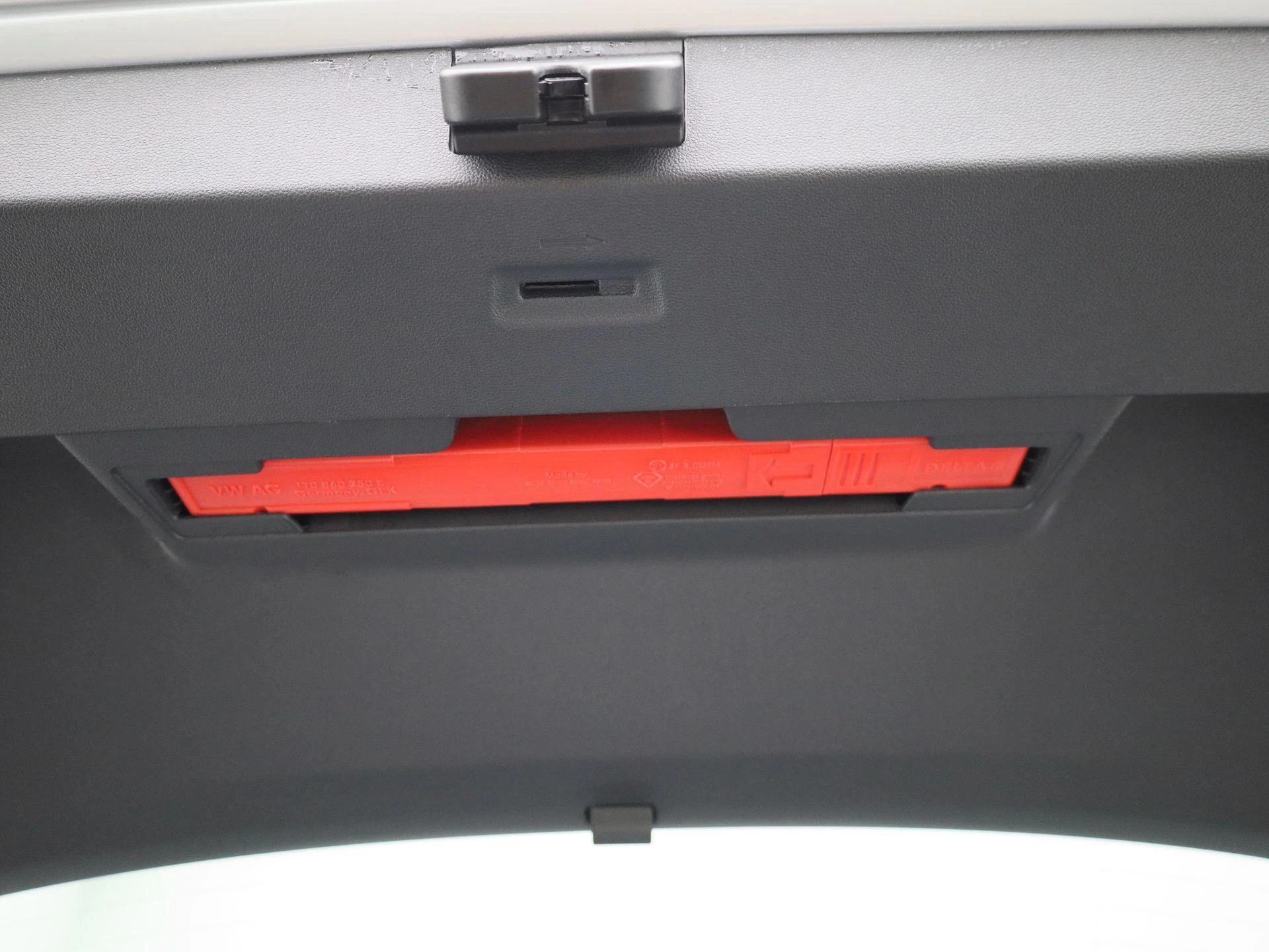 Volkswagen-T-Cross-image-11