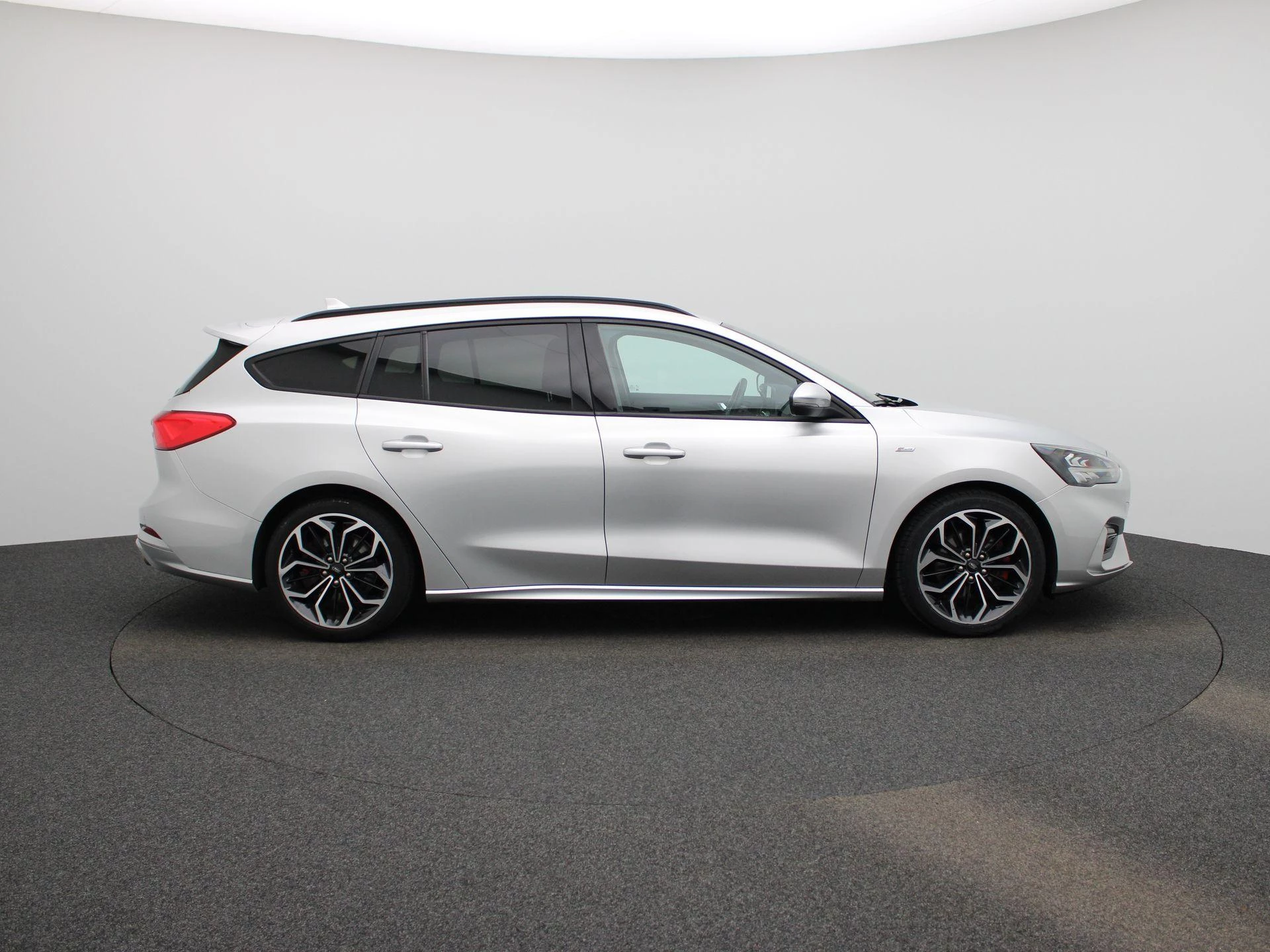 Ford Focus Wagon 1.5 EcoBoost ST Line X Business