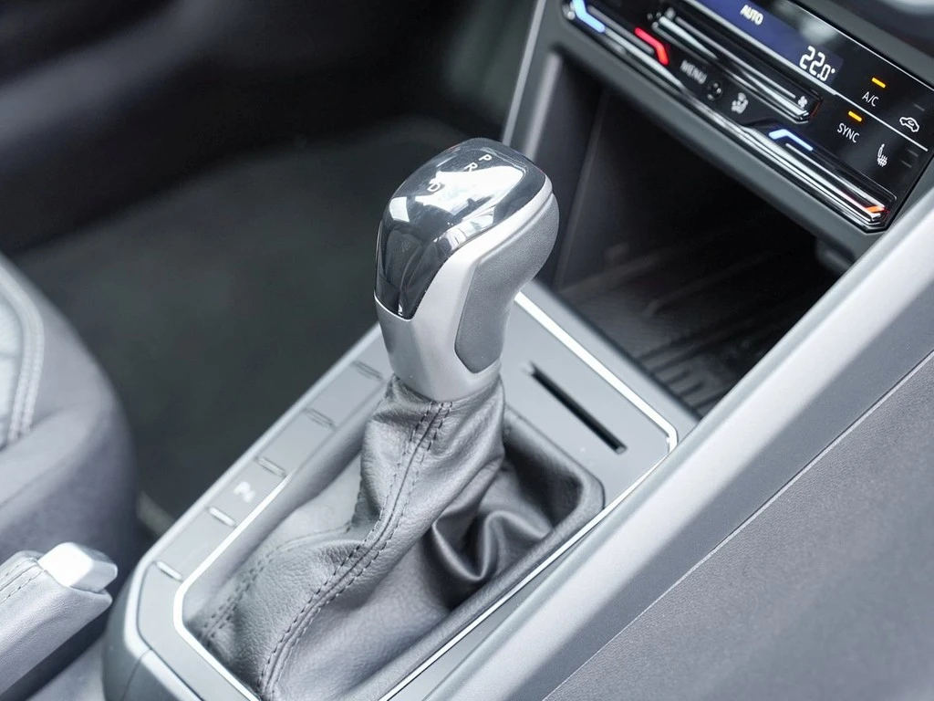 Volkswagen-Taigo-image-8