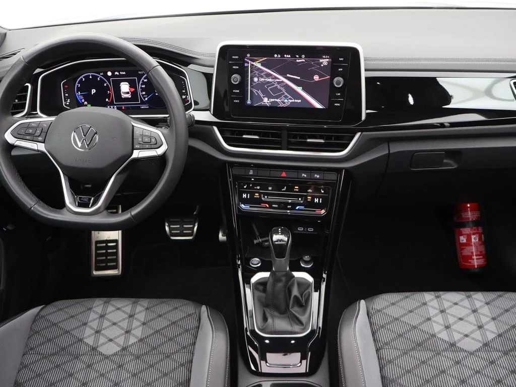 Volkswagen T-Roc T-Roc R-Line Business 1.5TSI 150PK *AUTOMAAT*PANODAK*SPORTZETELS*CAMERA*PDC*ACC*NAVI*...*