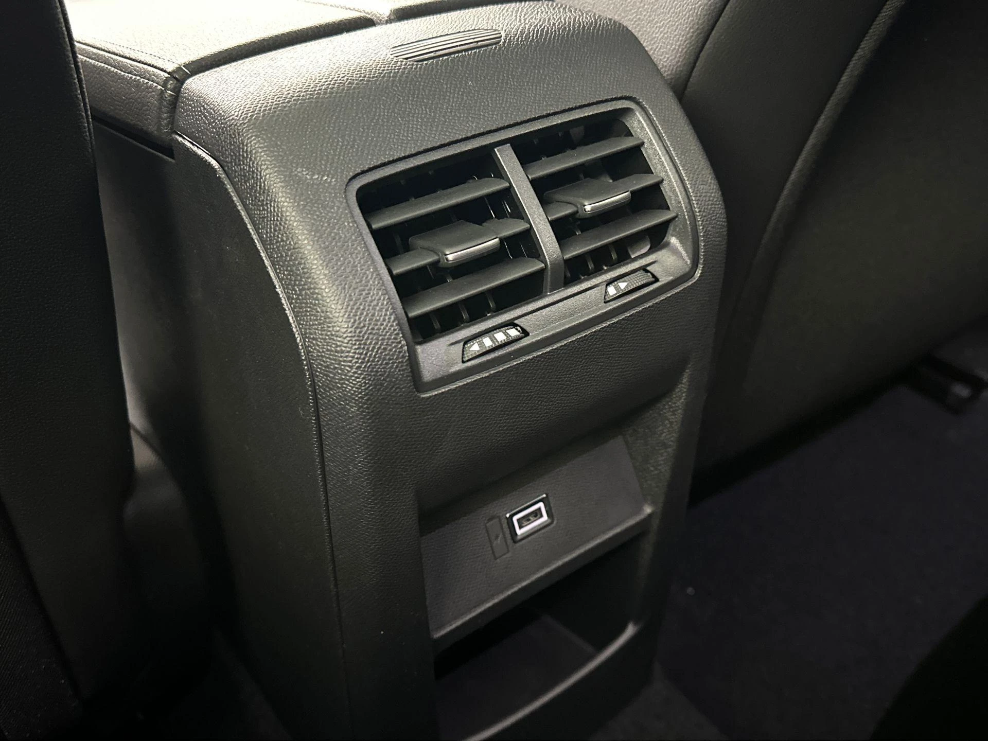 Opel-Astra-image-13
