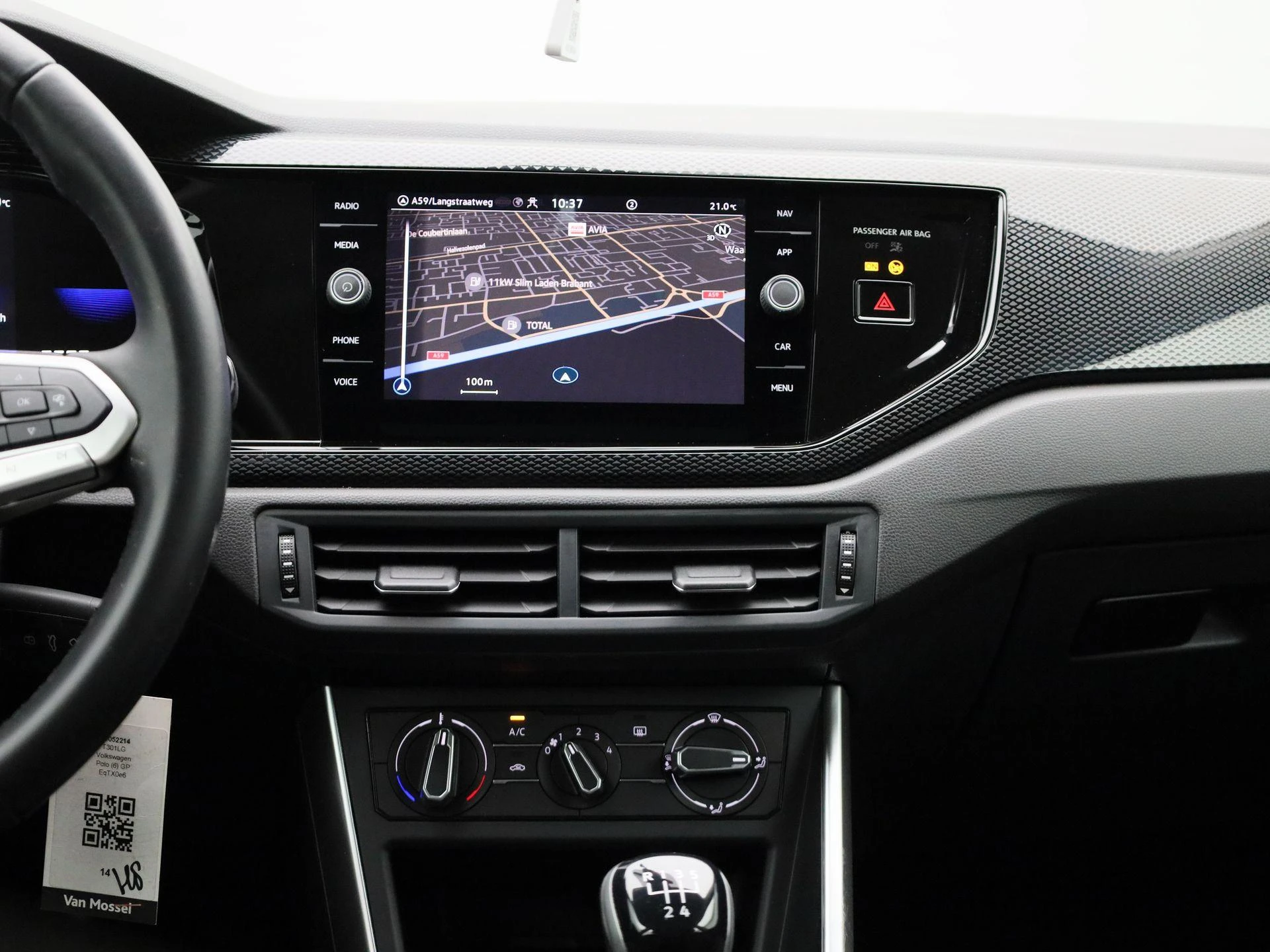 Volkswagen-Polo-image-8