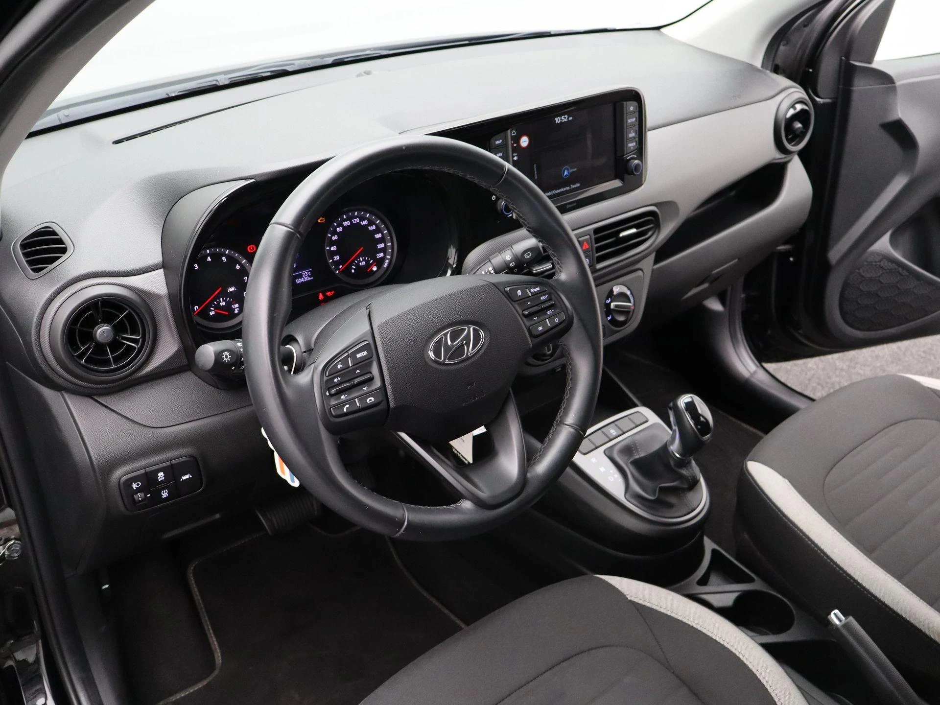 Hyundai-i10-image-29