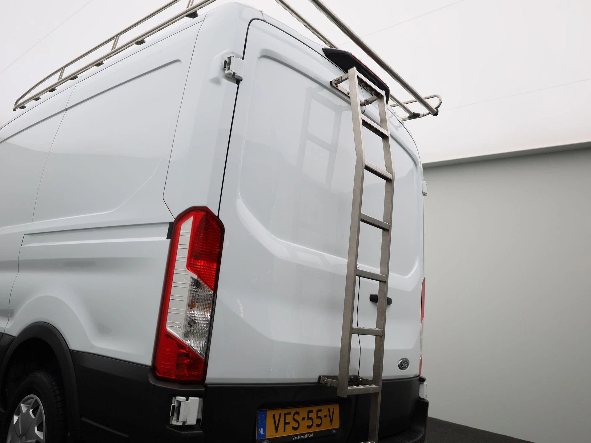 Ford Transit 290 2.0 TDCI L2H2 Trend